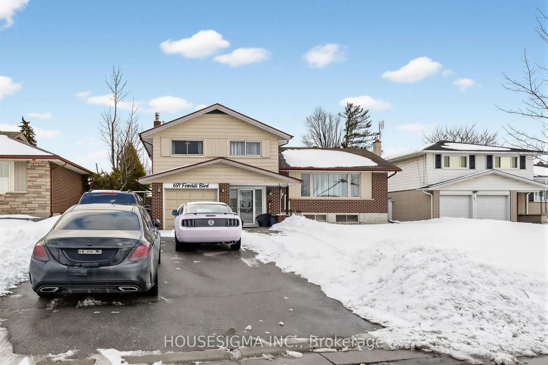 Photo 3 of 691 Fernhill Boulevard, Oshawa, Northglen — HOMEH