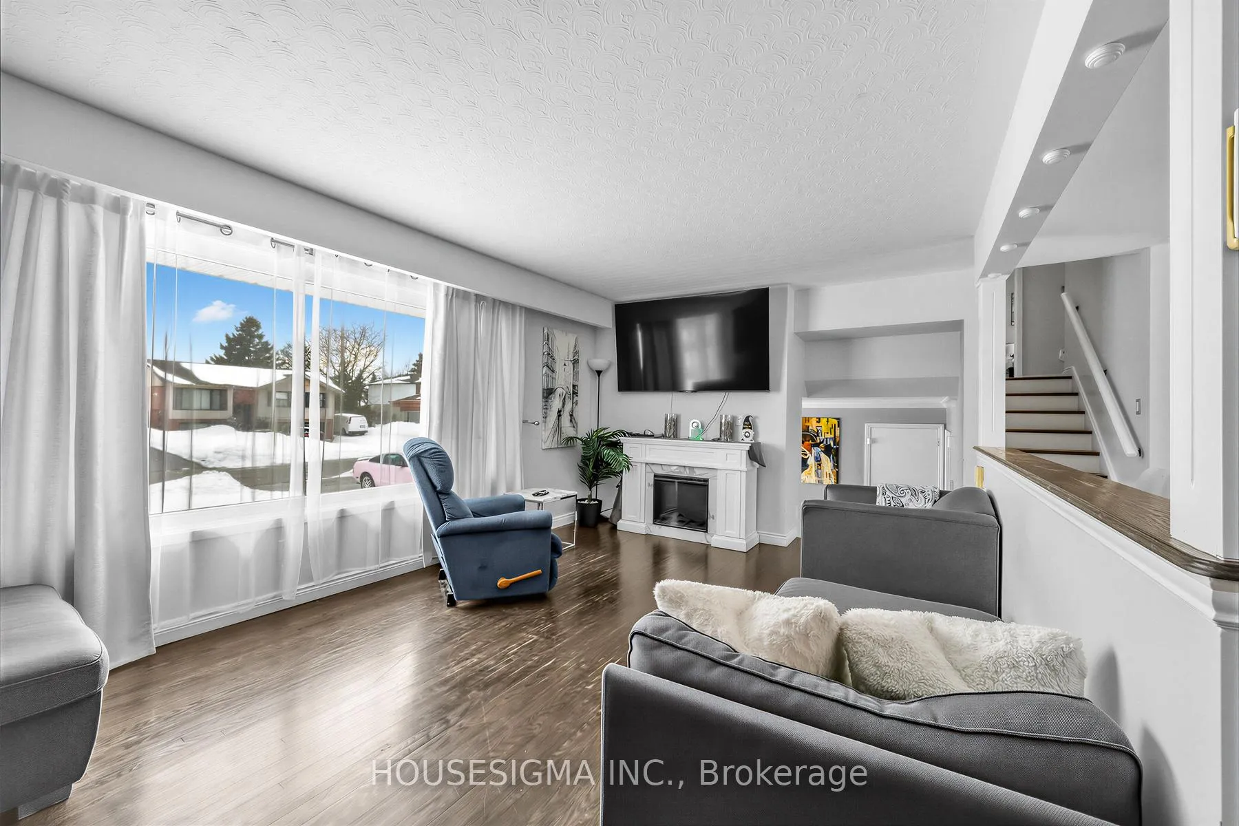Photo 8 of 691 Fernhill Boulevard, Oshawa, Northglen — HOMEH