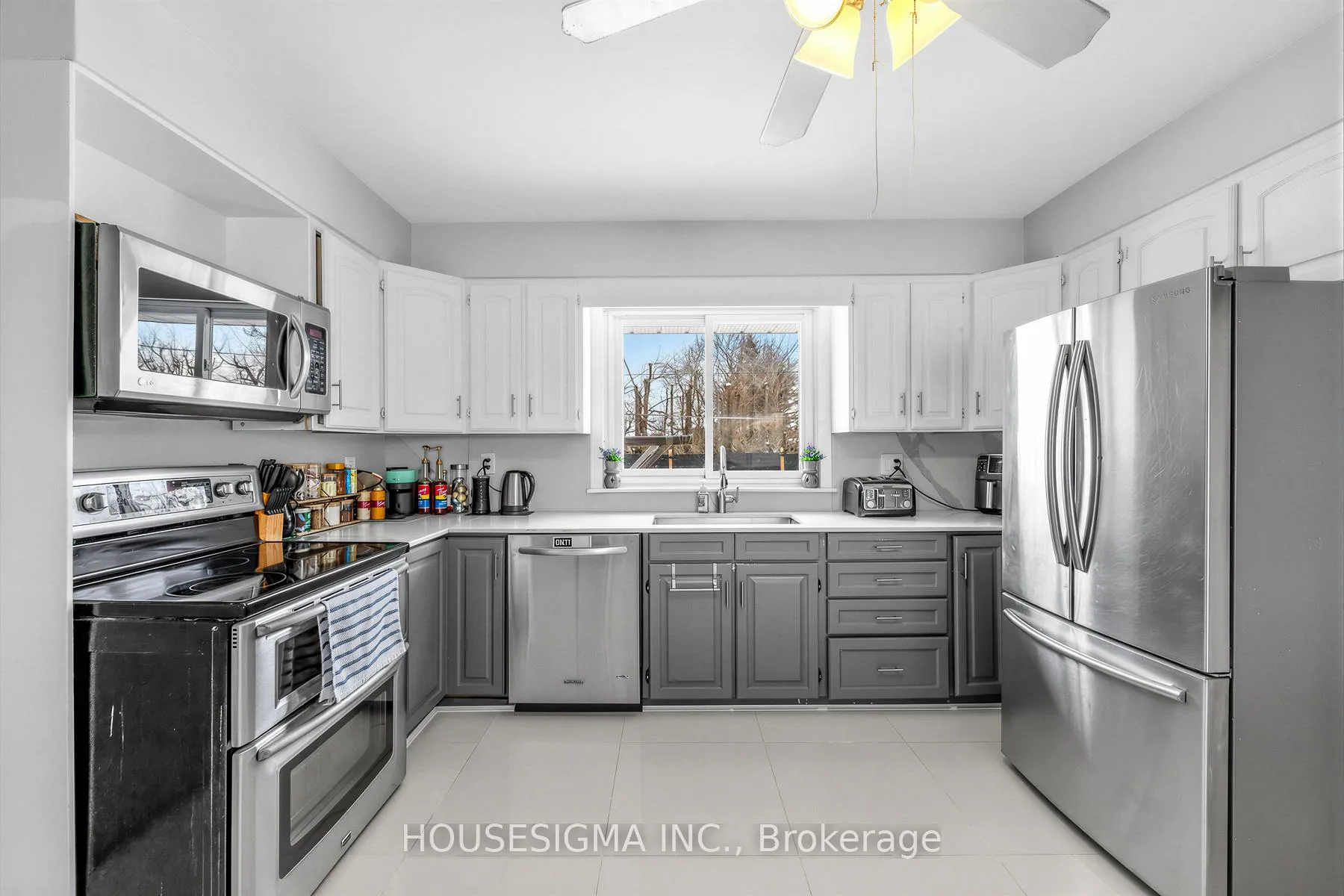 Photo 14 of 691 Fernhill Boulevard, Oshawa, Northglen — HOMEH