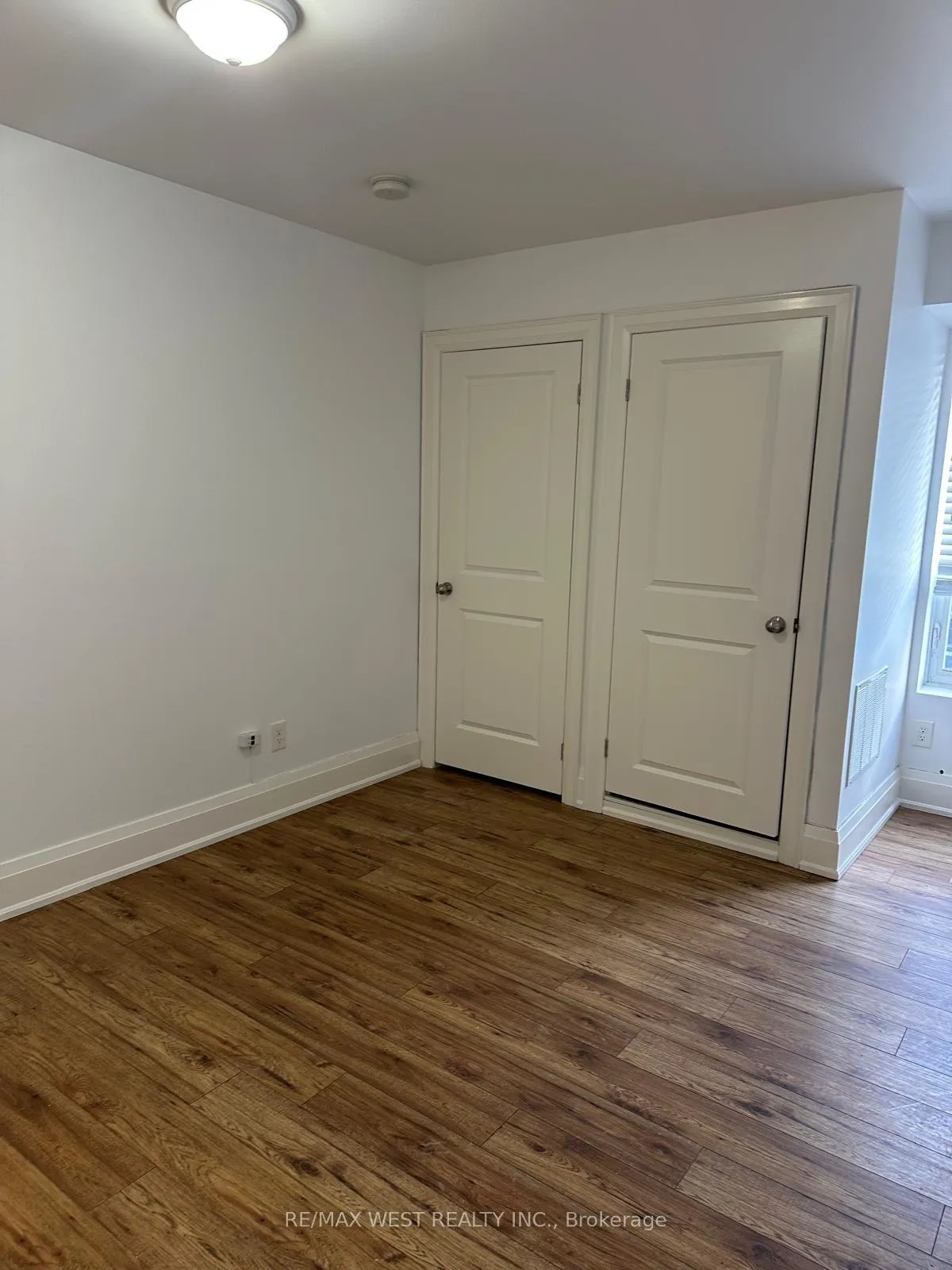 Photo 6 of Unit 4, 398 College Street, Toronto, University — HOMEH