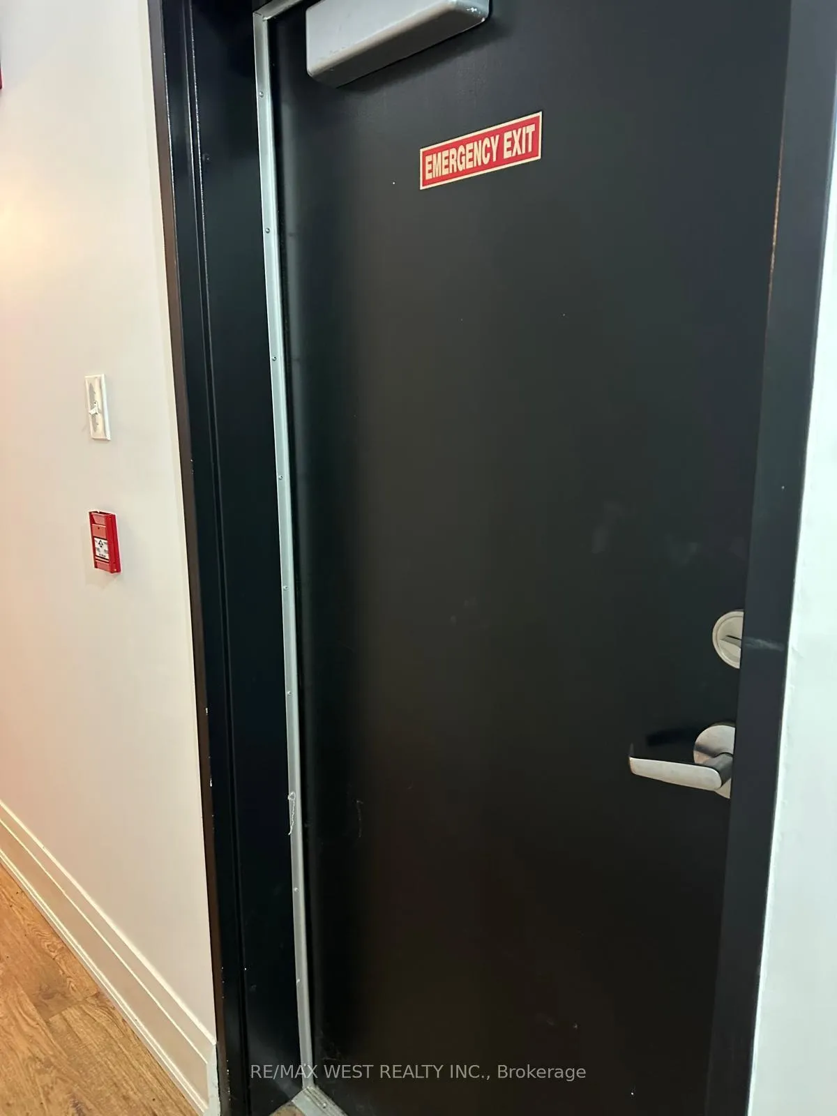 Photo 14 of Unit 4, 398 College Street, Toronto, University — HOMEH