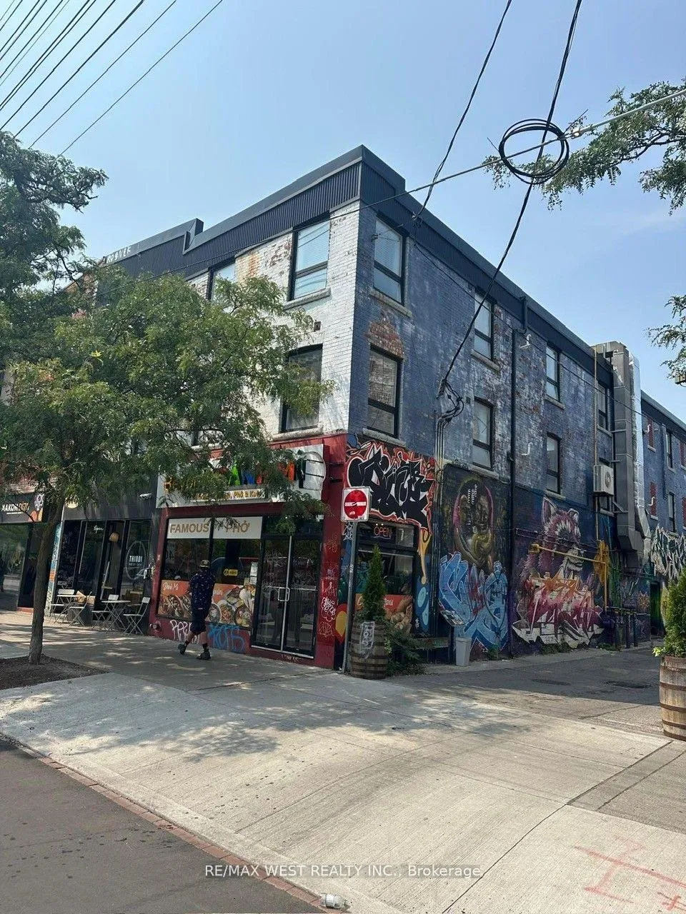 Photo 18 of Unit 4, 398 College Street, Toronto, University — HOMEH