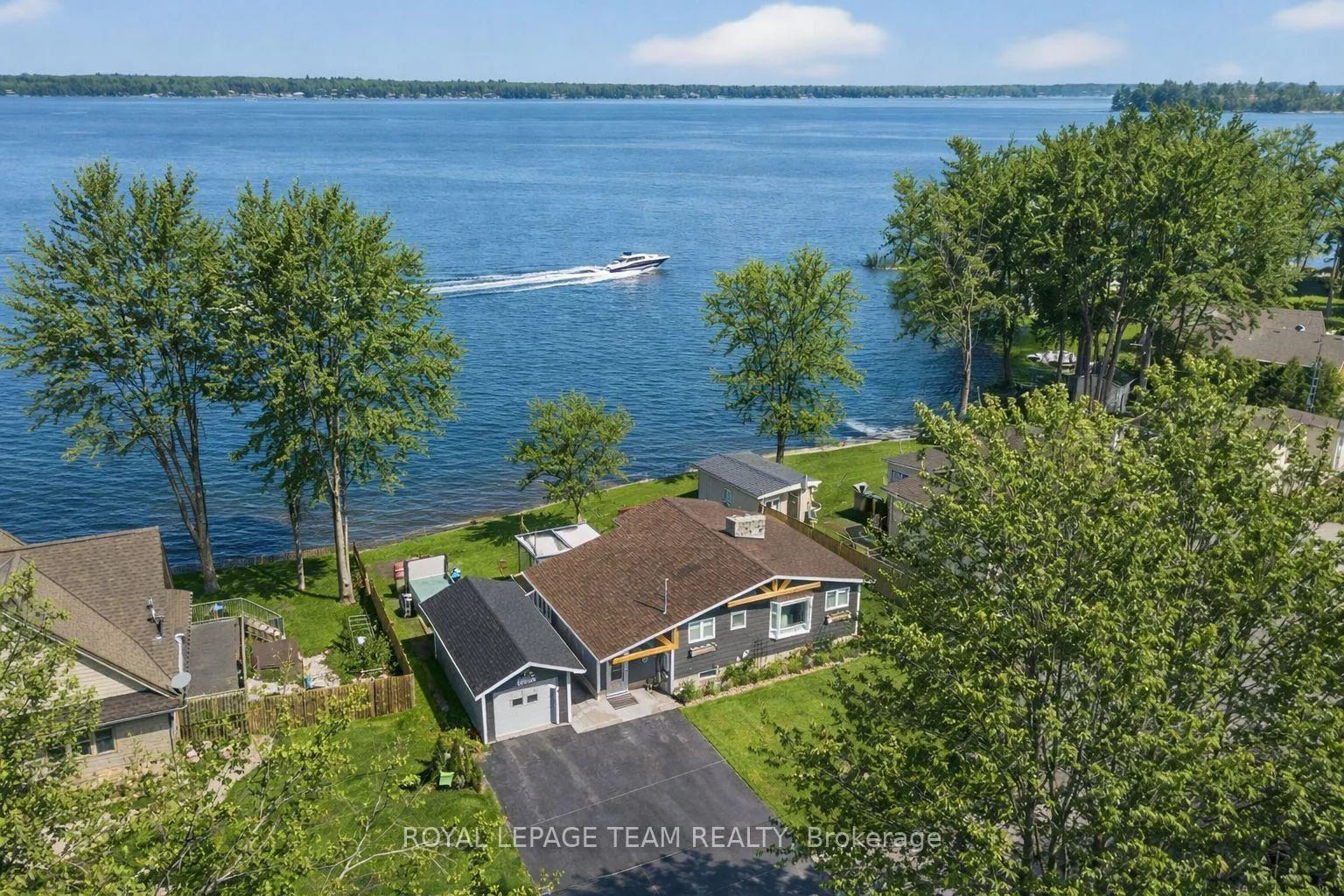 Photo 4 of 128 Grasshopper Point Road, Drummond/North Elmsley, Drummond N Elmsley (Drummond) Twp — HOMEH