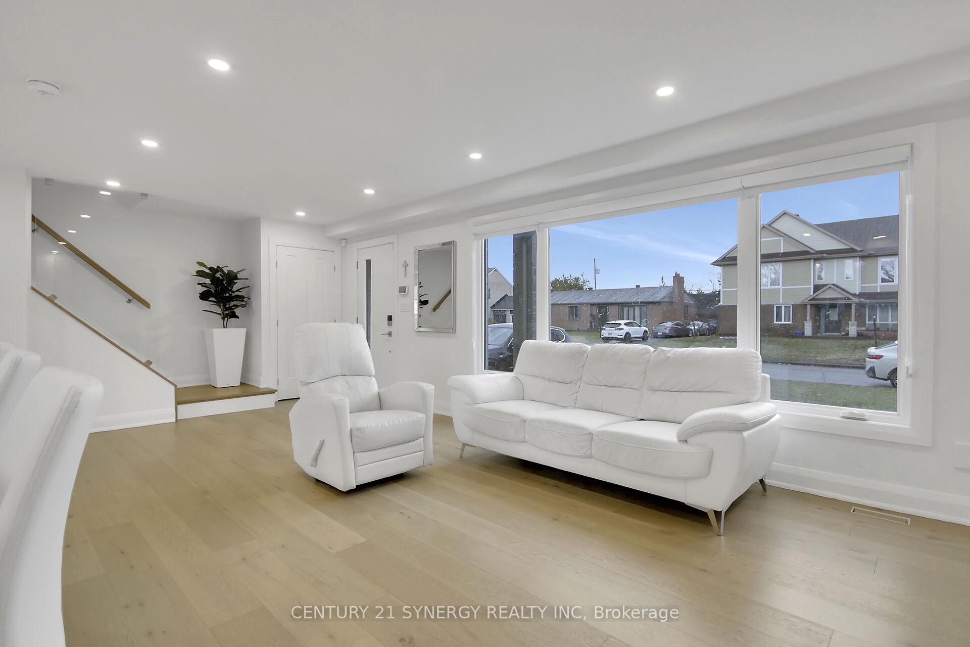 Photo 5 of 16 Glenridge Road, Ottawa, Meadowlands/Crestview — HOMEH