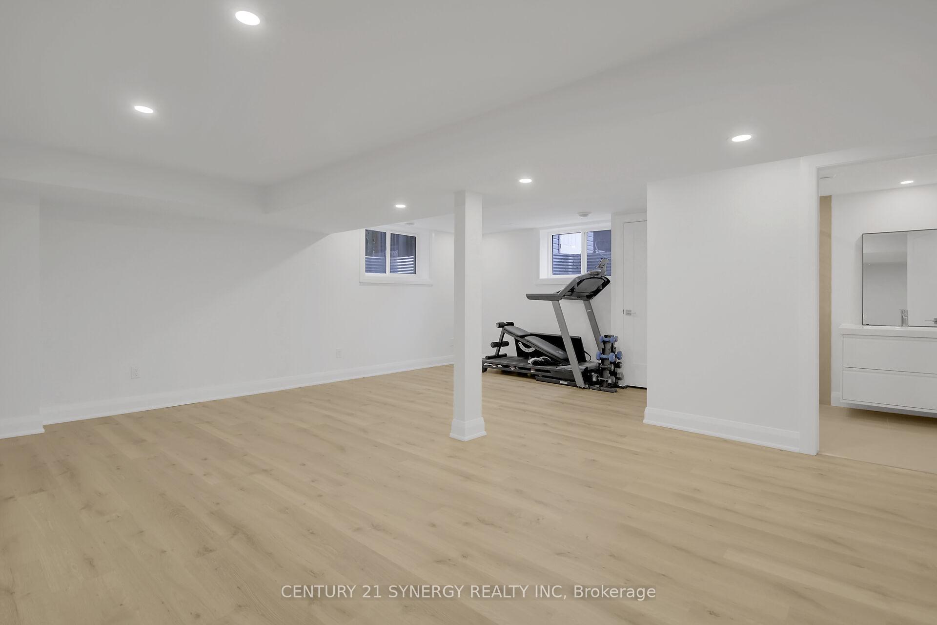 Photo 36 of 16 Glenridge Road, Ottawa, Meadowlands/Crestview — HOMEH