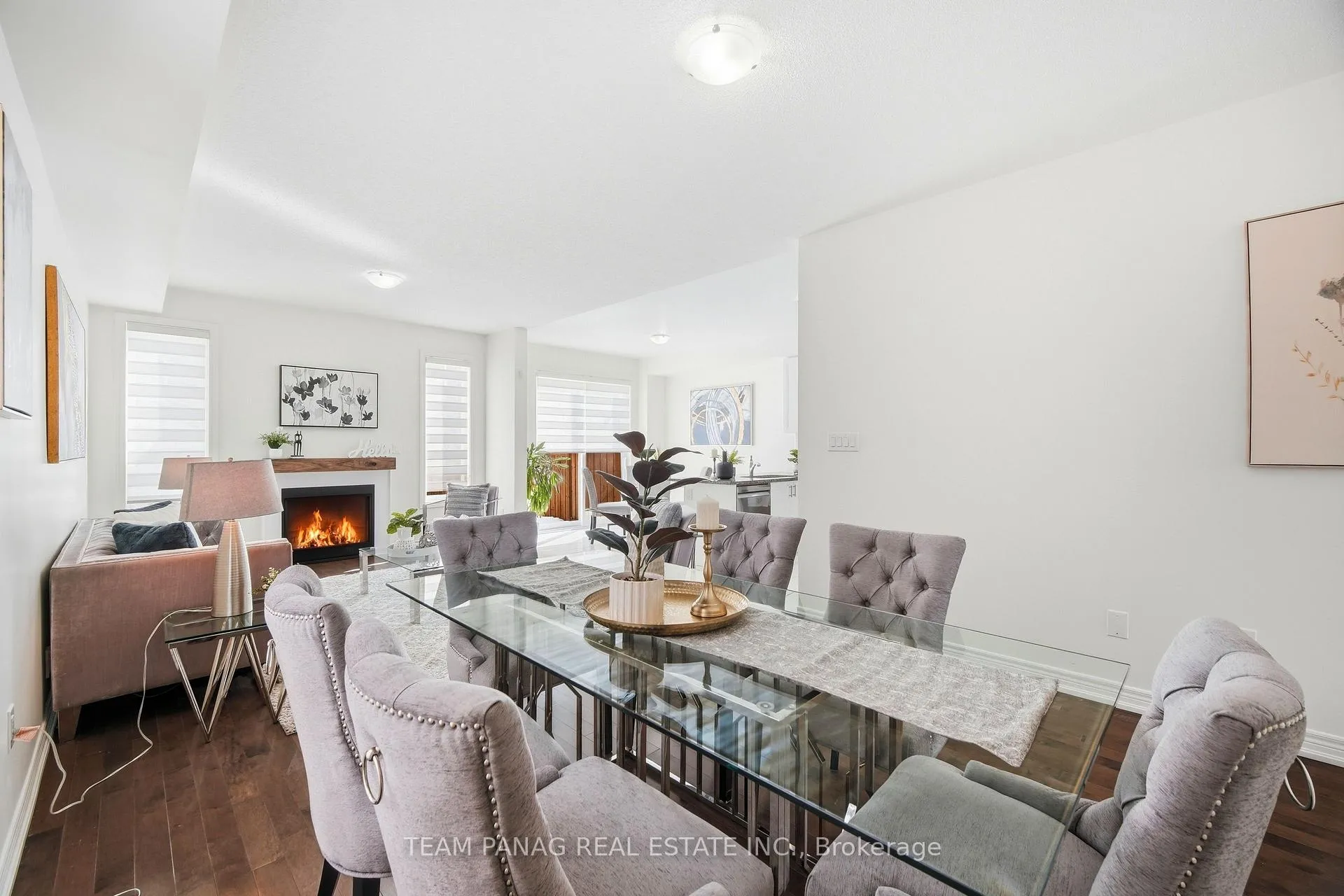 Photo 9 of 414 Royal West Drive, Brampton, Credit Valley — HOMEH