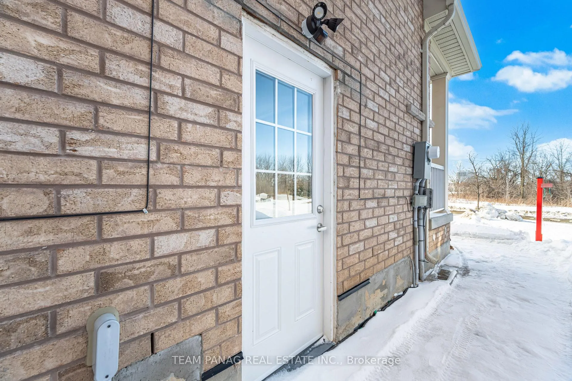 Photo 34 of 414 Royal West Drive, Brampton, Credit Valley — HOMEH