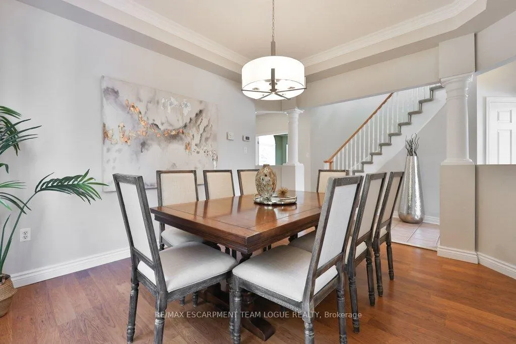 Photo 10 of 4127 Bonavista Crescent, Burlington, Rose — HOMEH