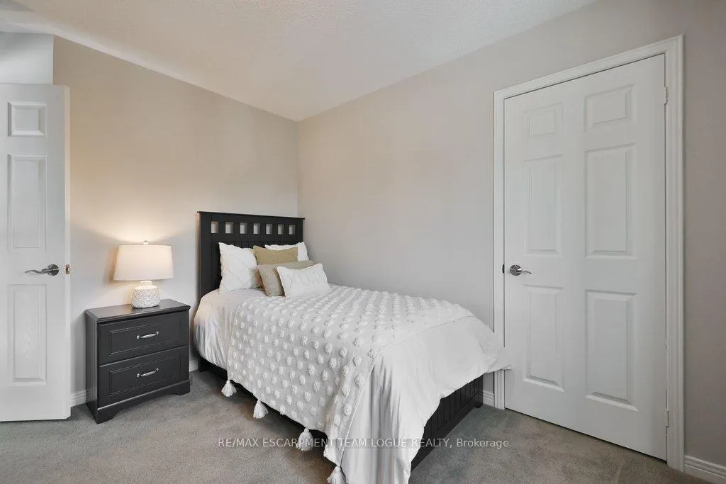 Photo 34 of 4127 Bonavista Crescent, Burlington, Rose — HOMEH