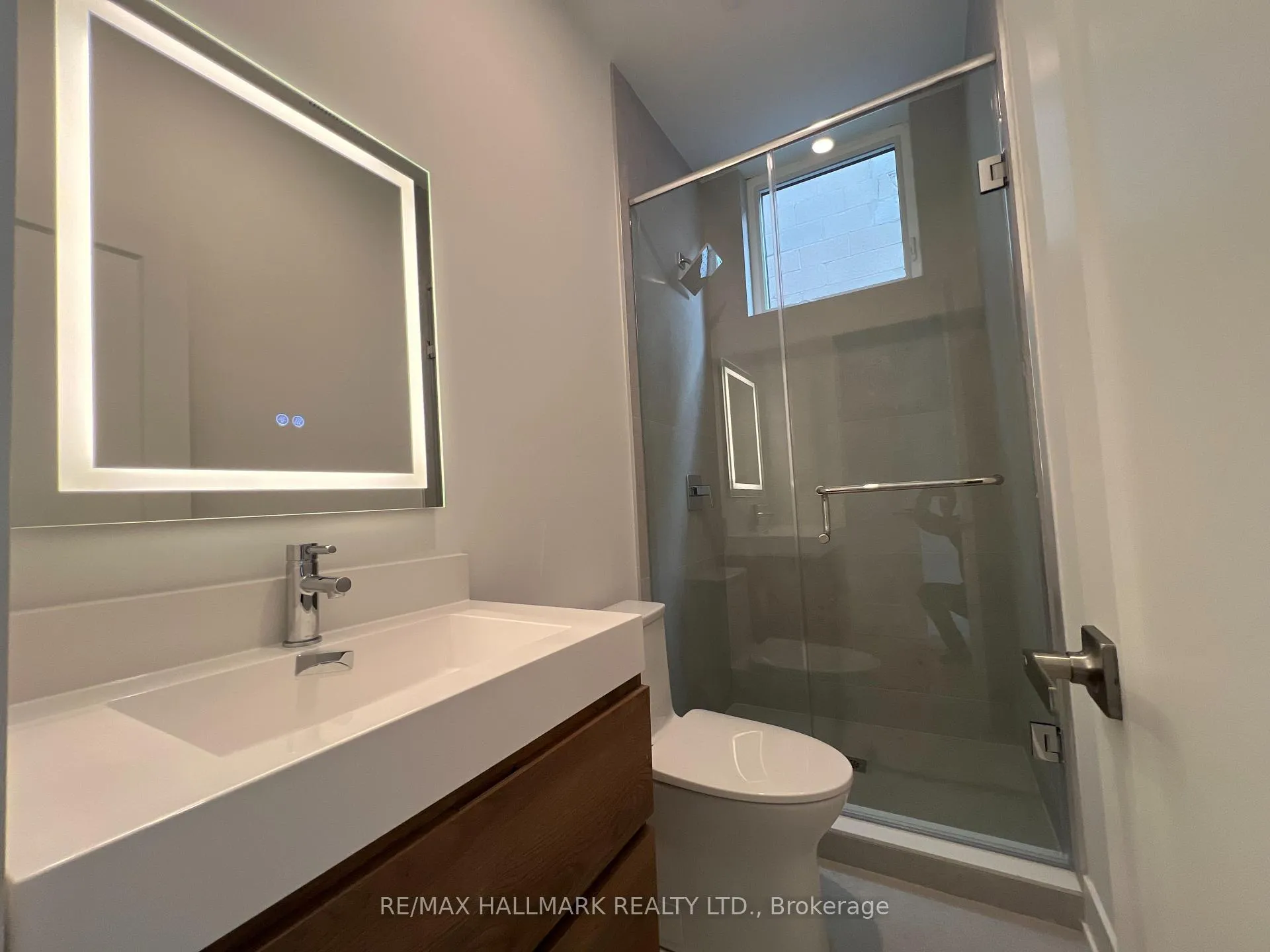 Photo 11 of Unit 2, 440 Parliament Street, Toronto, Moss Park — HOMEH