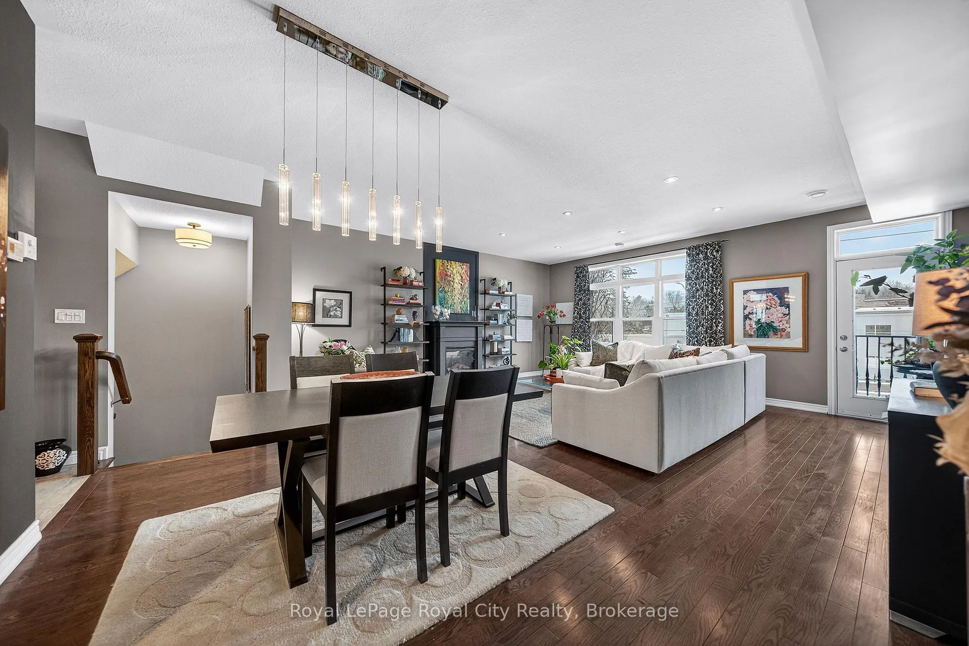 Photo 9 of 92 Cardigan Street, Guelph, Downtown — HOMEH