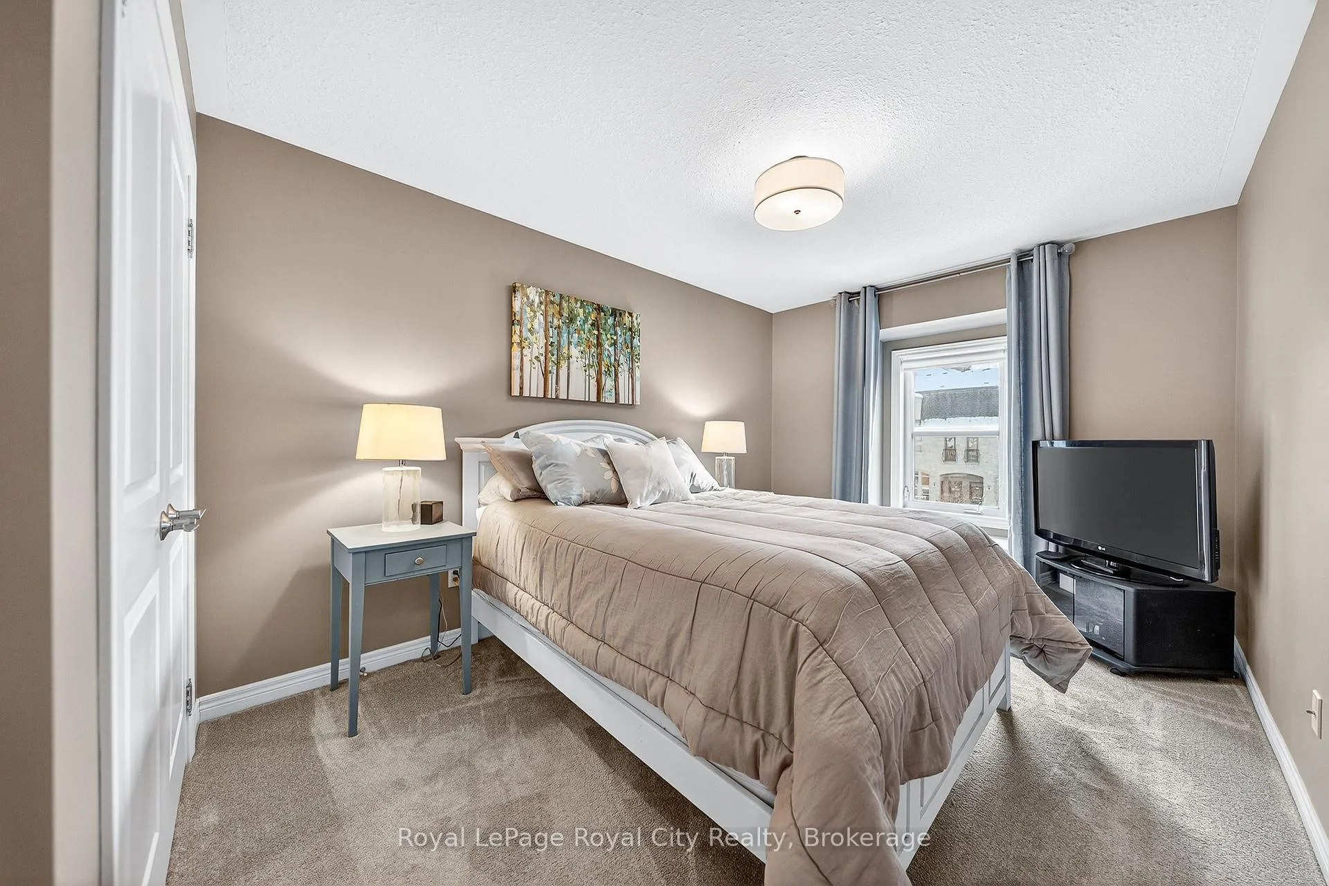 Photo 30 of 92 Cardigan Street, Guelph, Downtown — HOMEH