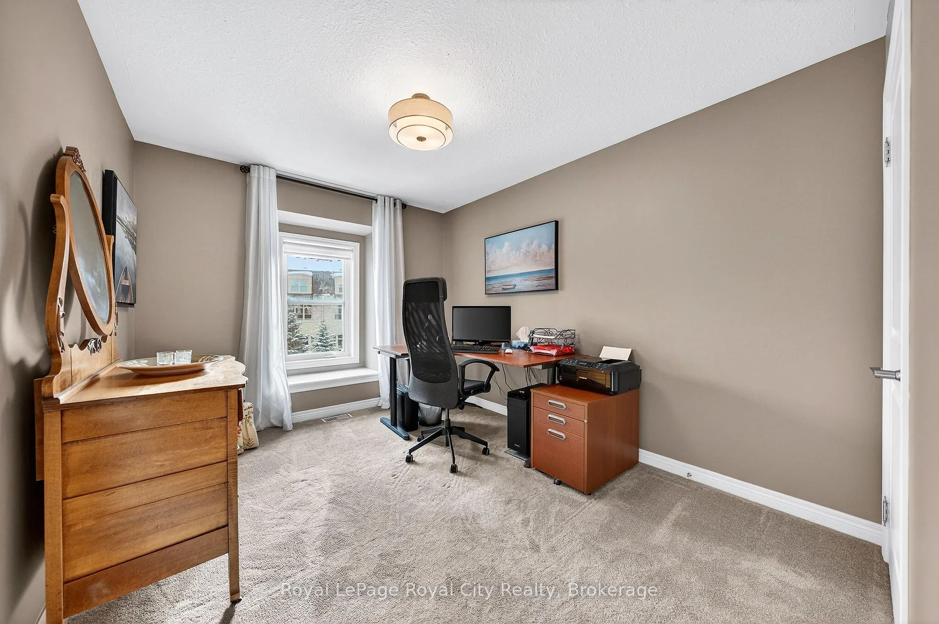Photo 31 of 92 Cardigan Street, Guelph, Downtown — HOMEH