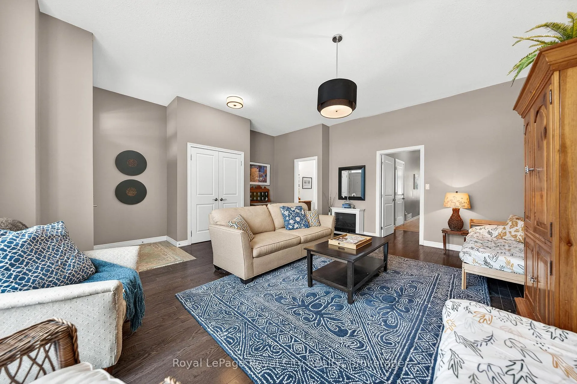 Photo 37 of 92 Cardigan Street, Guelph, Downtown — HOMEH
