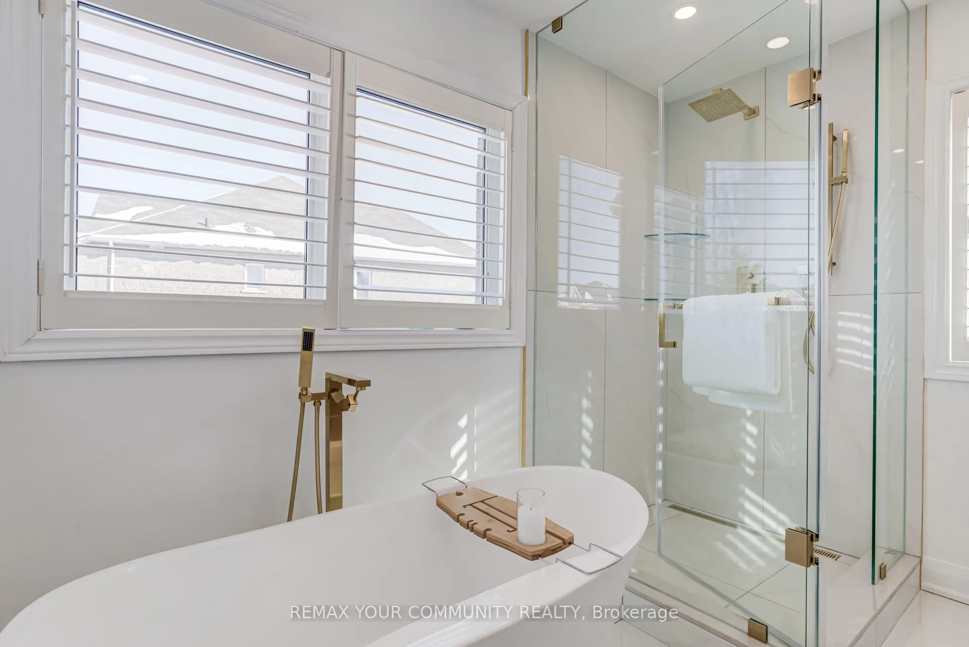Photo 24 of 159 Golden Forest Road, Vaughan, Patterson — HOMEH