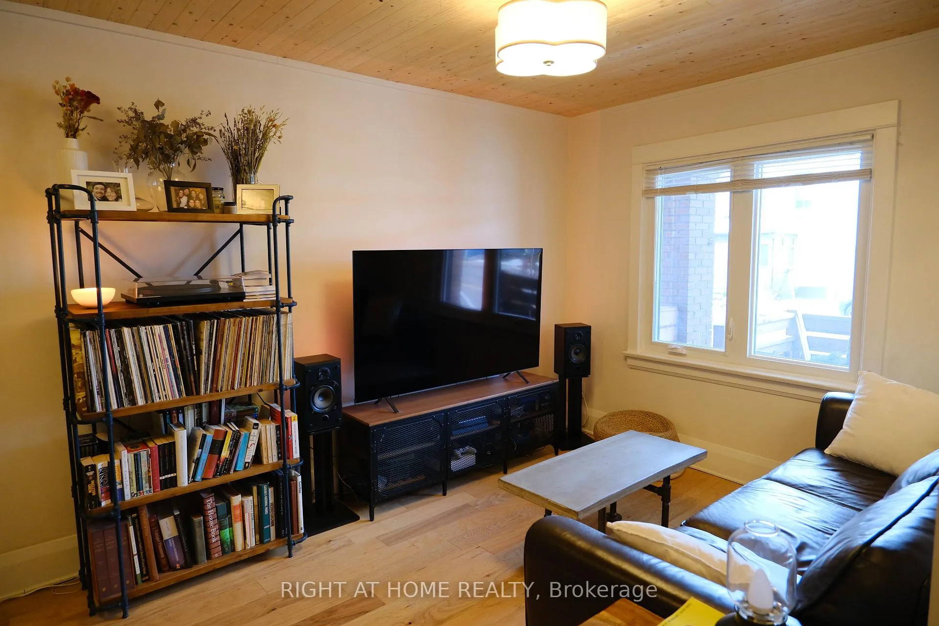 Photo 2 of 255 Old Weston Road, Toronto, Weston-Pellam Park — HOMEH