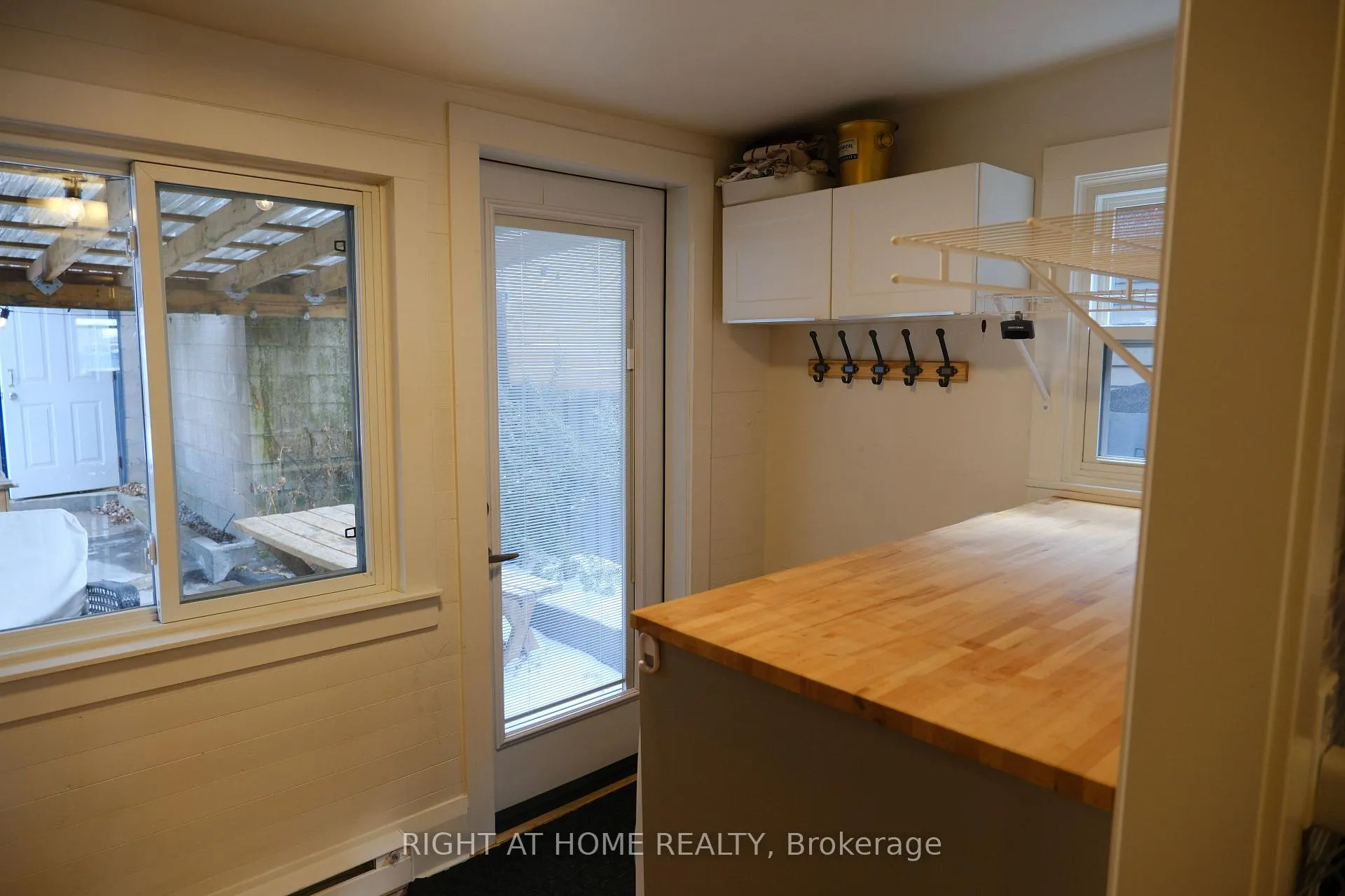 Photo 17 of 255 Old Weston Road, Toronto, Weston-Pellam Park — HOMEH