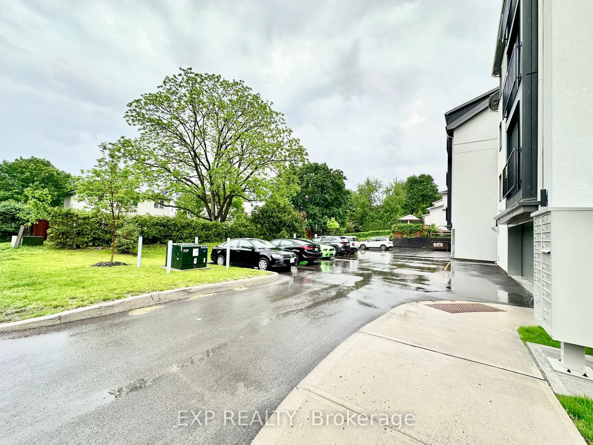 Photo 18 of Unit 101, 33 Maple Grove Road, Ottawa, Kanata - Katimavik — HOMEH
