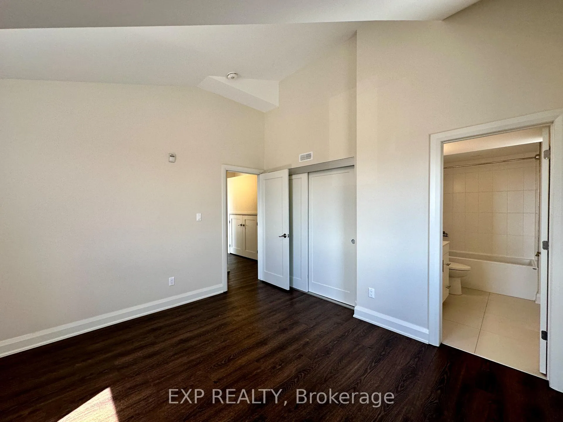 Photo 11 of Unit 305, 33 Maple Grove Road, Ottawa, Kanata - Katimavik — HOMEH