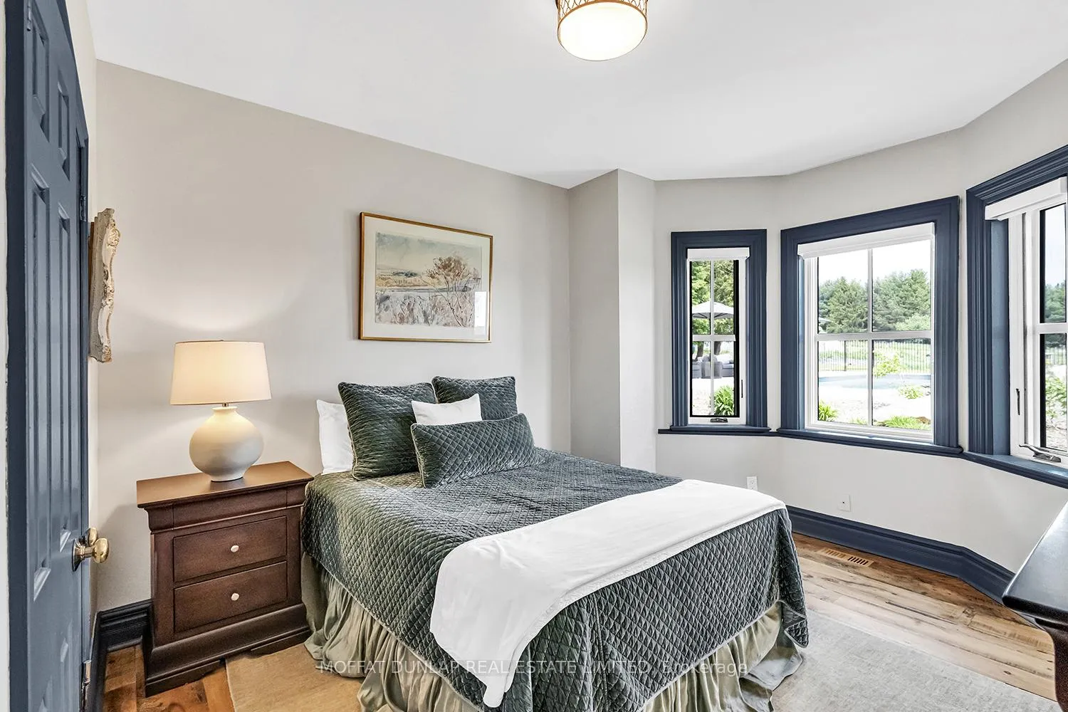 Photo 7 of 2052 Highpoint Side Road, Caledon, Alton — HOMEH
