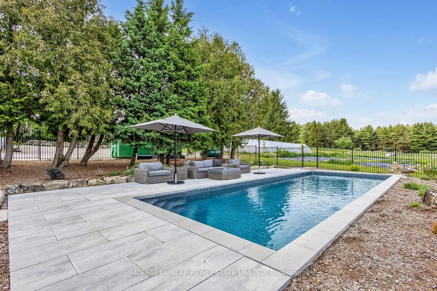 Photo 26 of 2052 Highpoint Side Road, Caledon, Alton — HOMEH