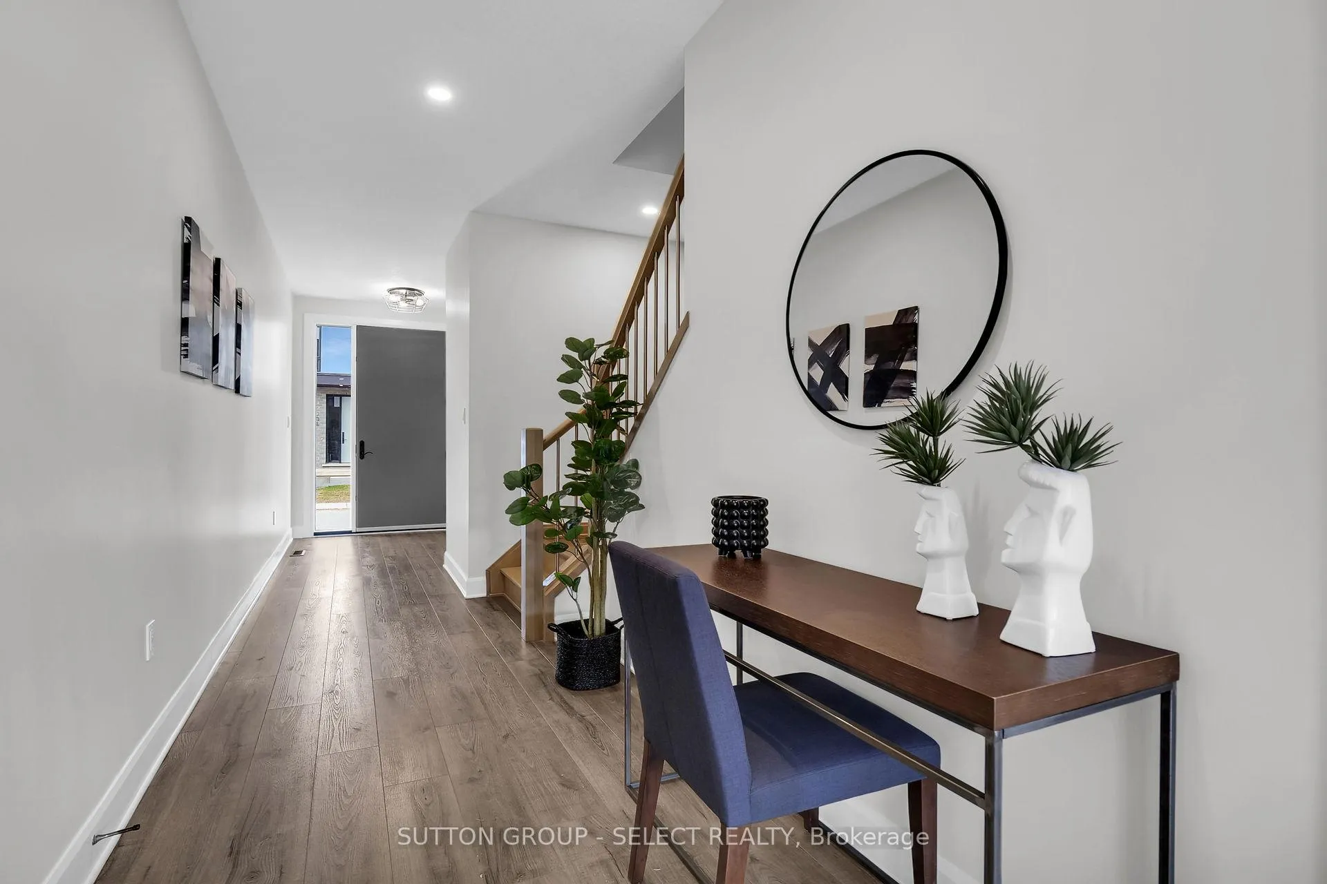 Photo 8 of Unit 203, 175 Doan Drive, Middlesex Centre, Rural Middlesex Centre — HOMEH