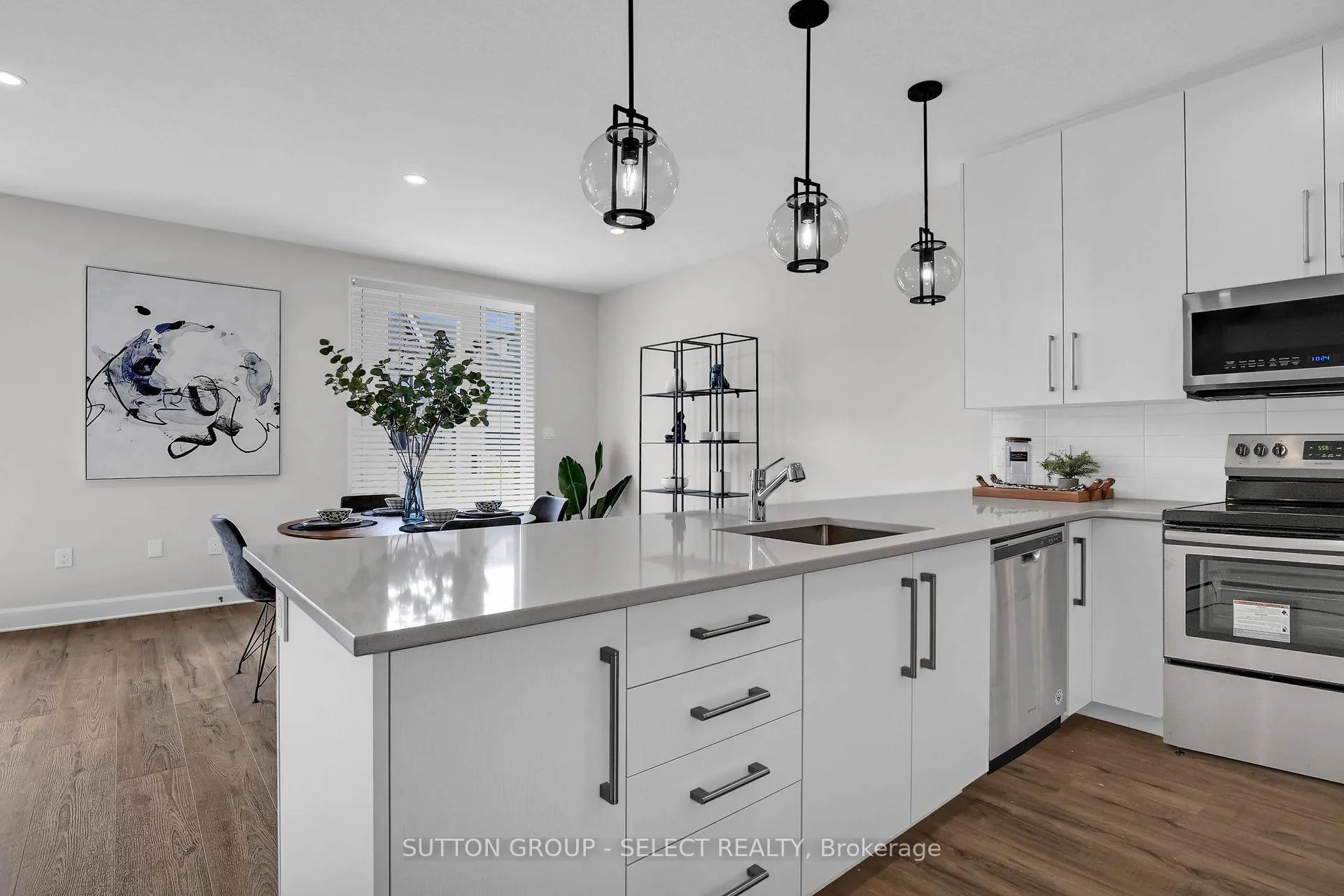 Photo 12 of Unit 203, 175 Doan Drive, Middlesex Centre, Rural Middlesex Centre — HOMEH