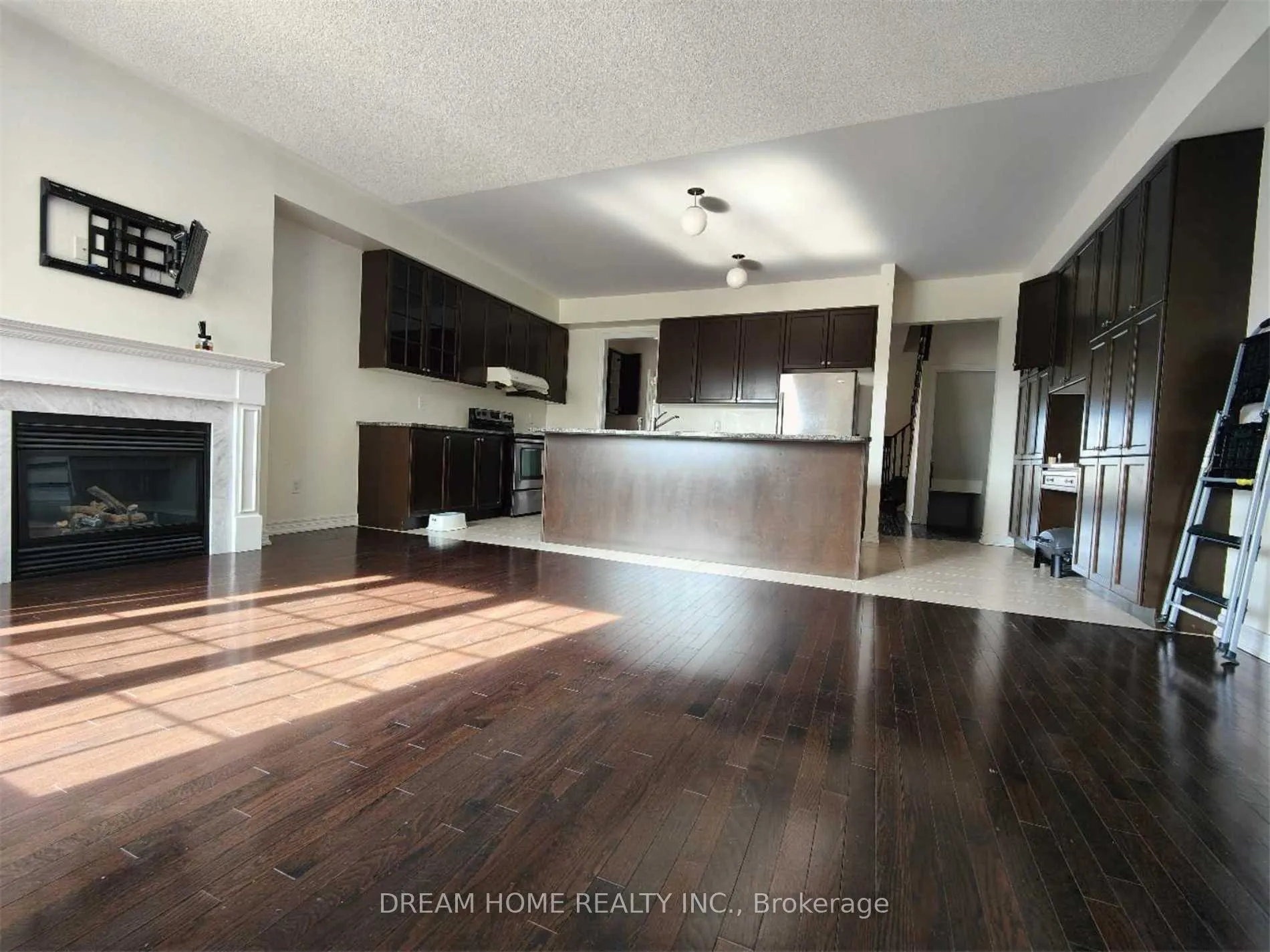 Photo 6 of 10587 Woodbine Avenue, Markham, Cathedraltown — HOMEH