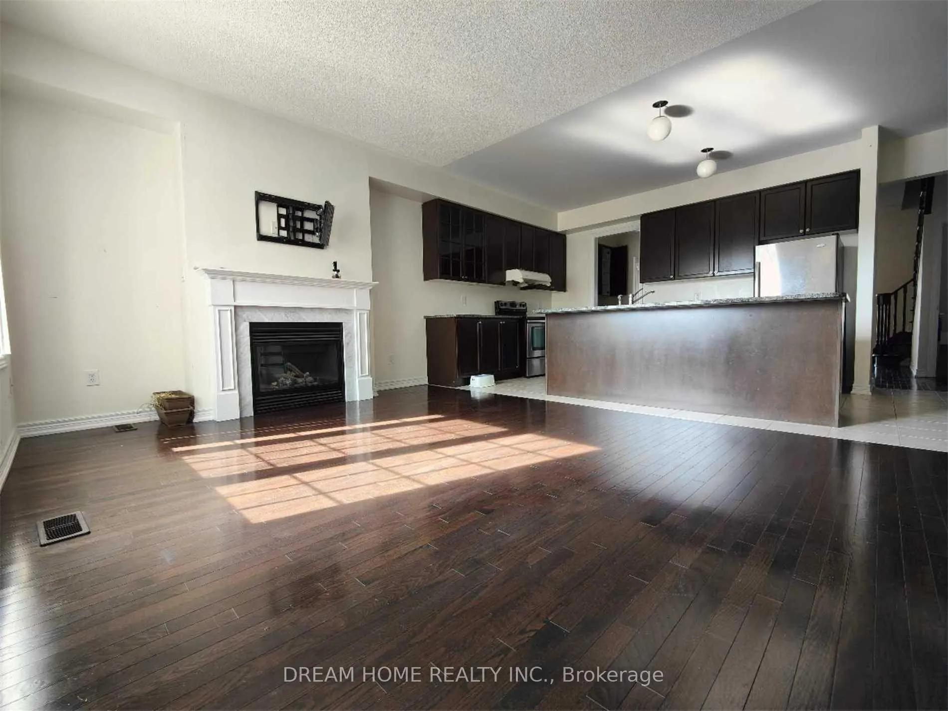 Photo 7 of 10587 Woodbine Avenue, Markham, Cathedraltown — HOMEH