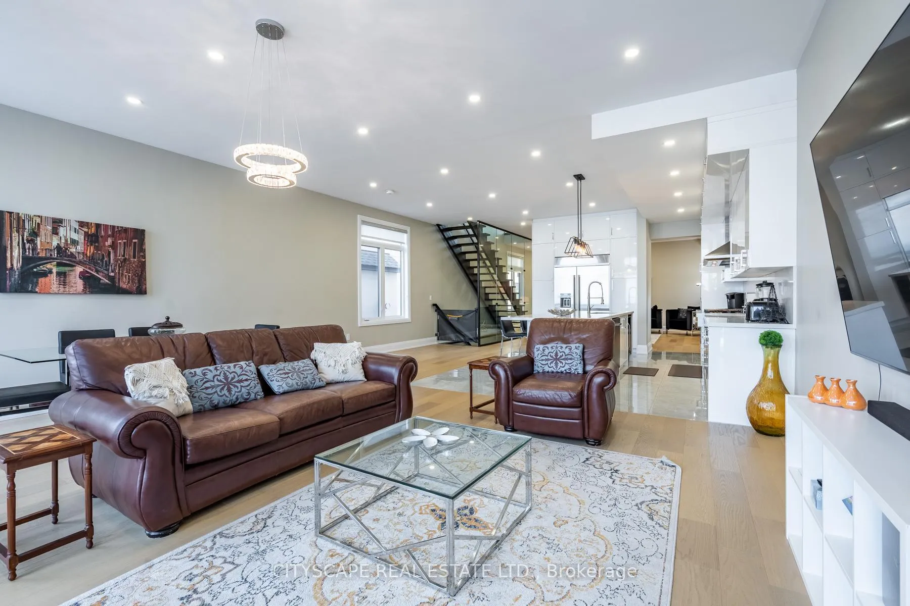 Photo 20 of 6 Campview Road, Hamilton, Stoney Creek — HOMEH
