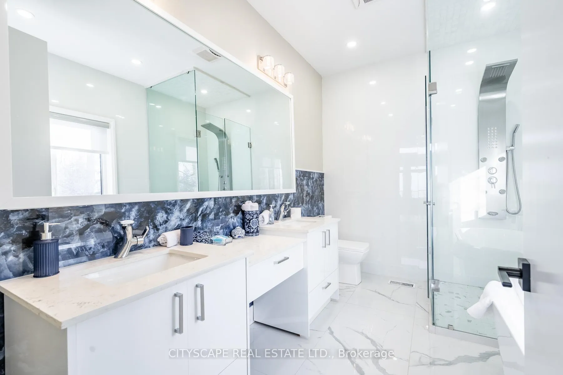 Photo 24 of 6 Campview Road, Hamilton, Stoney Creek — HOMEH