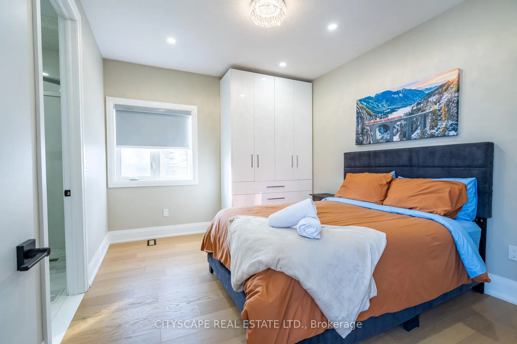 Photo 29 of 6 Campview Road, Hamilton, Stoney Creek — HOMEH
