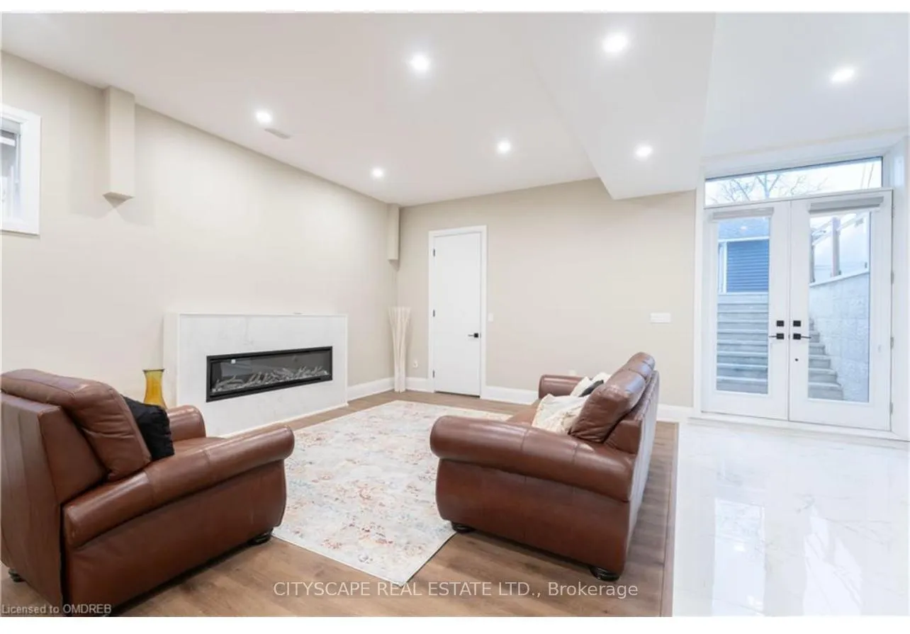 Photo 37 of 6 Campview Road, Hamilton, Stoney Creek — HOMEH