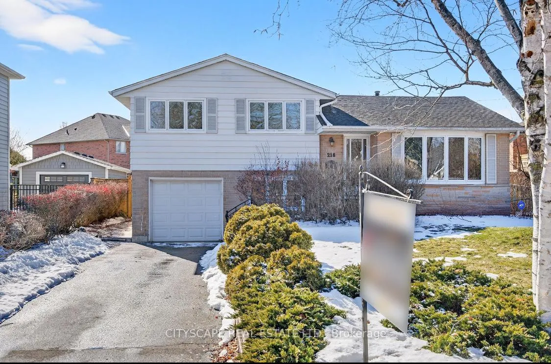 Photo 1 of 218 Fairfax Place, Burlington, Appleby — HOMEH