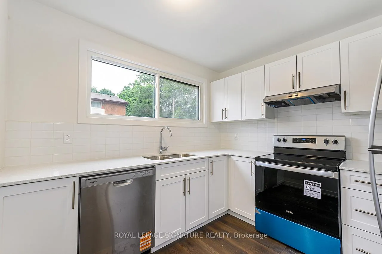Photo 2 of 28 Woodman Drive N, Hamilton, Kentley — HOMEH