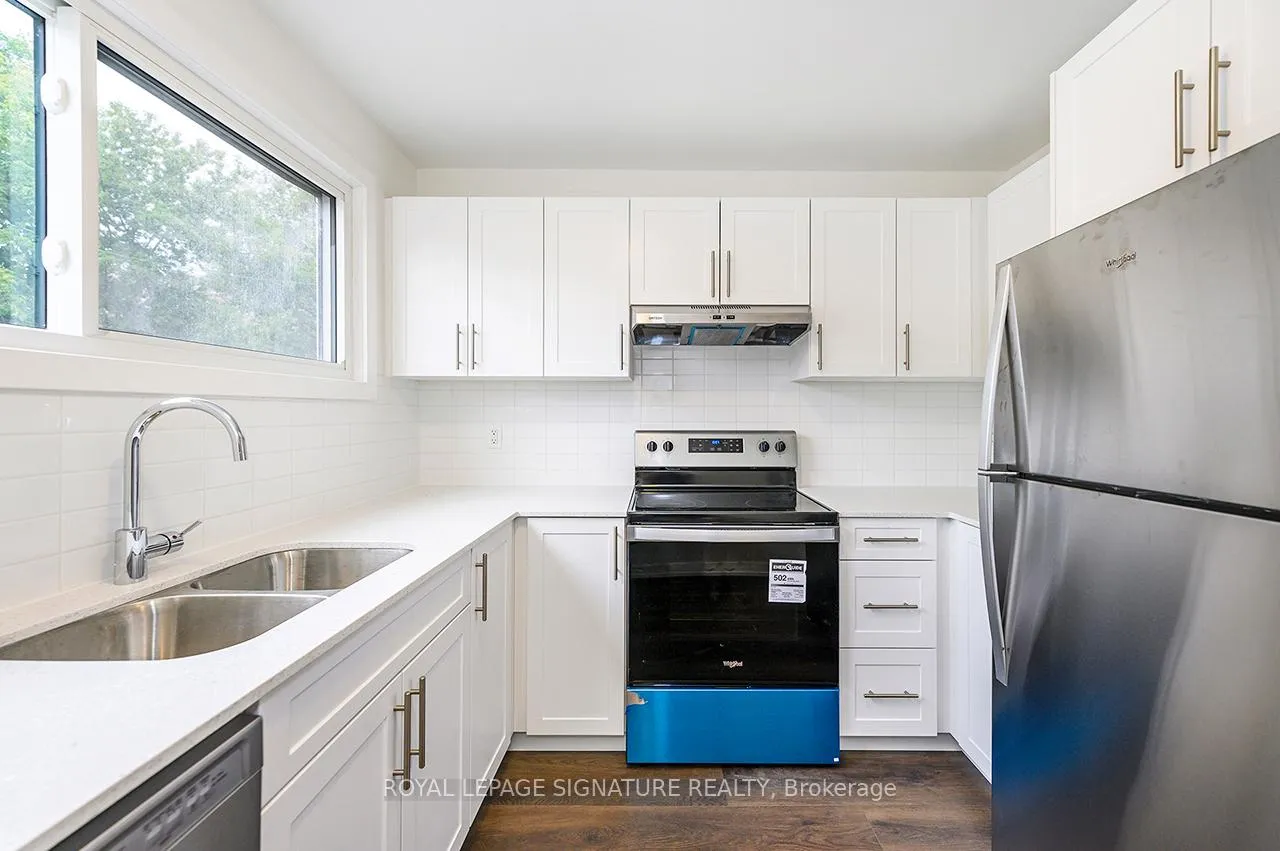 Photo 4 of 28 Woodman Drive N, Hamilton, Kentley — HOMEH
