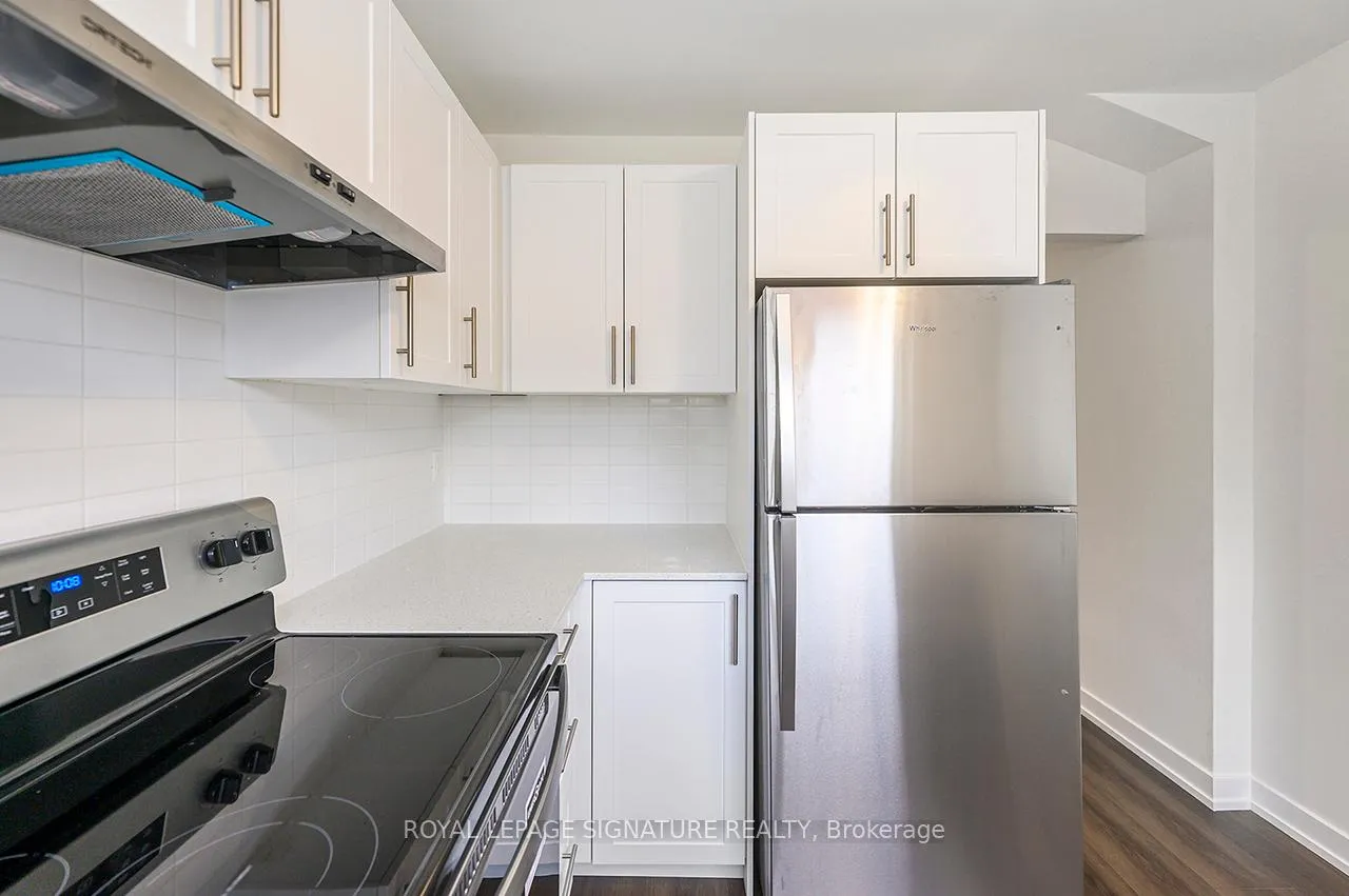 Photo 5 of 28 Woodman Drive N, Hamilton, Kentley — HOMEH