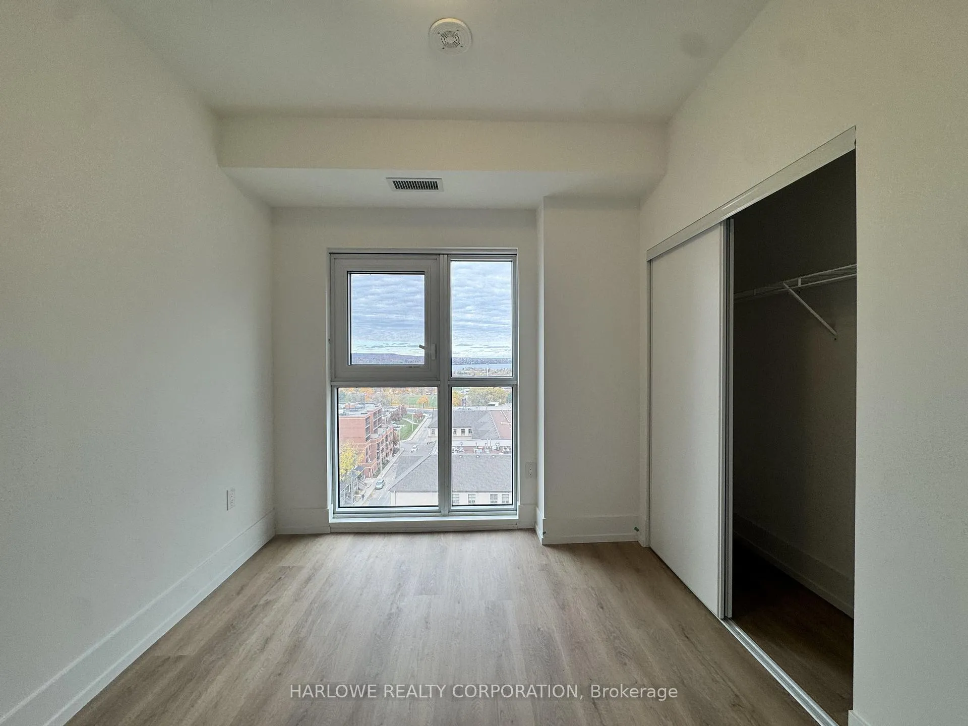 Photo 8 of Unit 1007, 206 King Street W, Hamilton, Central — HOMEH