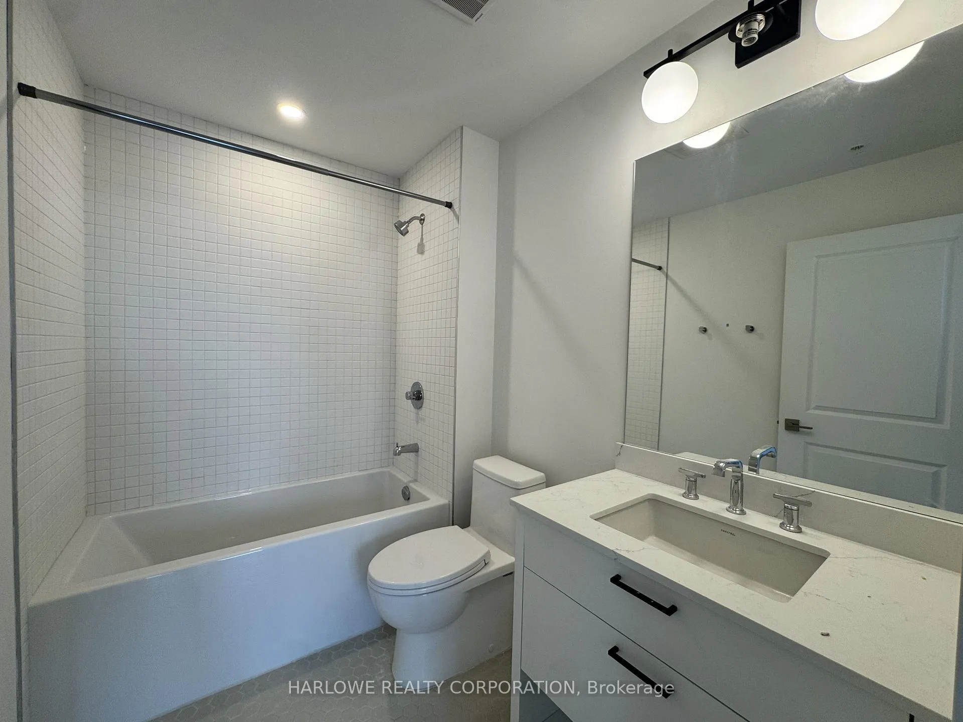 Photo 10 of Unit 1007, 206 King Street W, Hamilton, Central — HOMEH