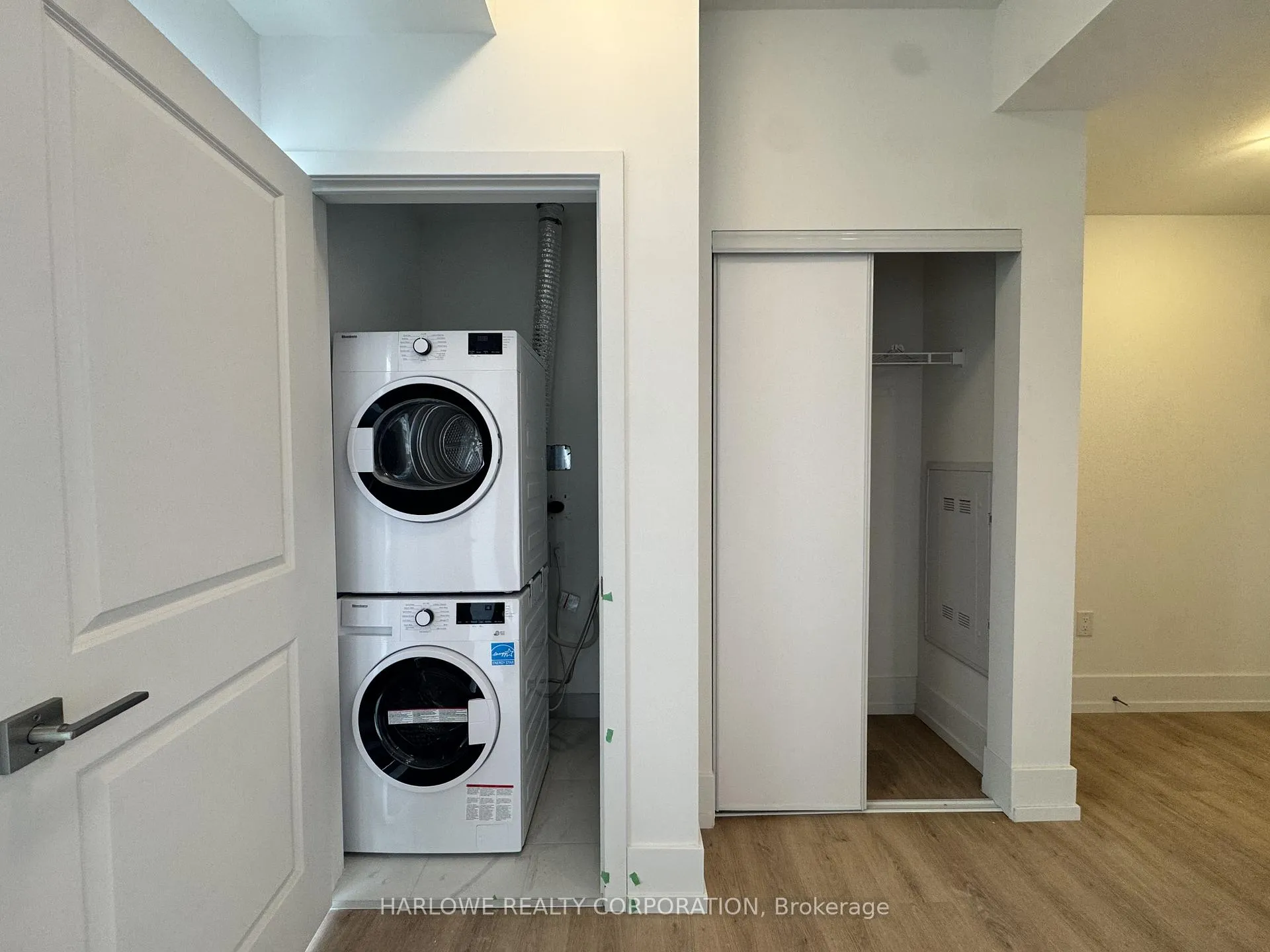 Photo 11 of Unit 1007, 206 King Street W, Hamilton, Central — HOMEH