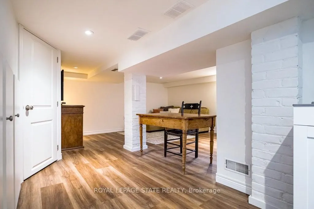 Photo 38 of 154 Park Street W, Hamilton, Dundas — HOMEH