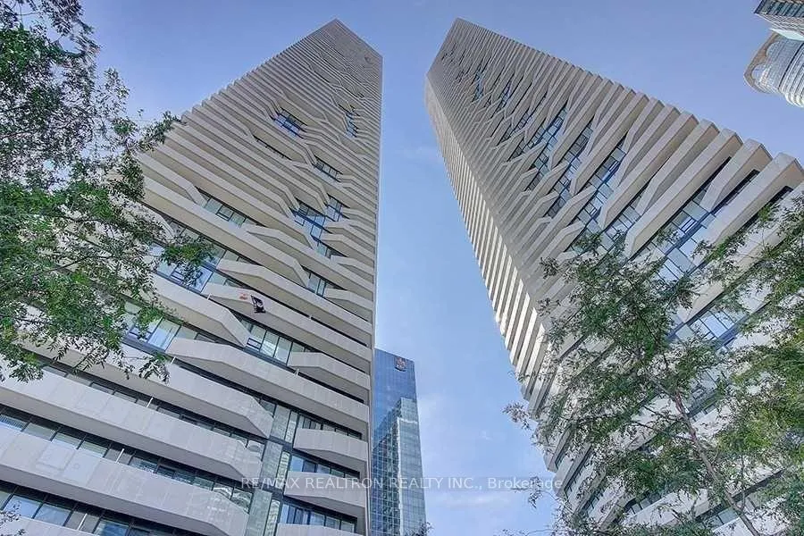 Photo 1 of Unit 3703, 88 Harbour Street, Toronto, Waterfront Communities — HOMEH