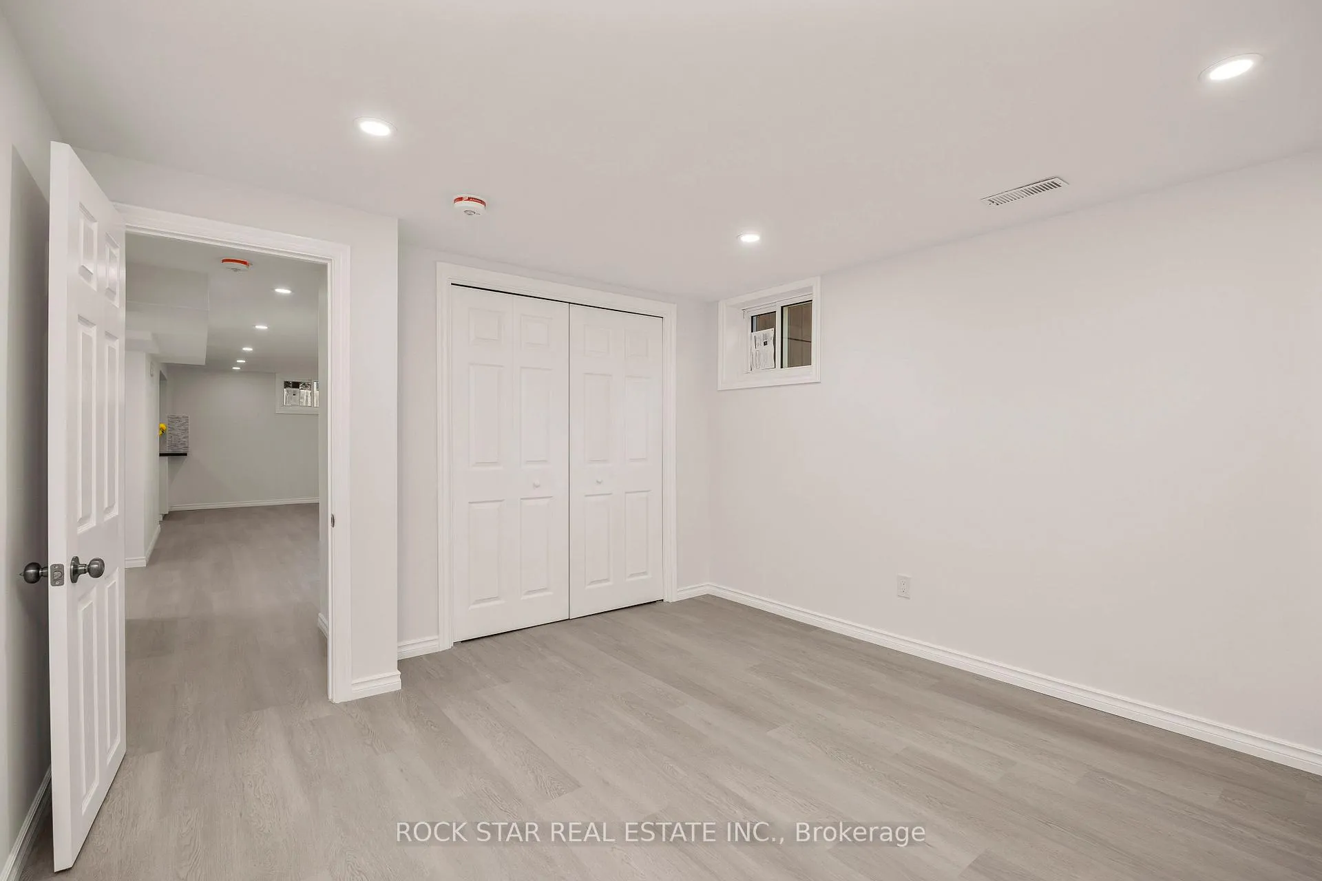 Photo 14 of Unit LOWER, 60 Champlain Avenue, Hamilton, Greenford — HOMEH