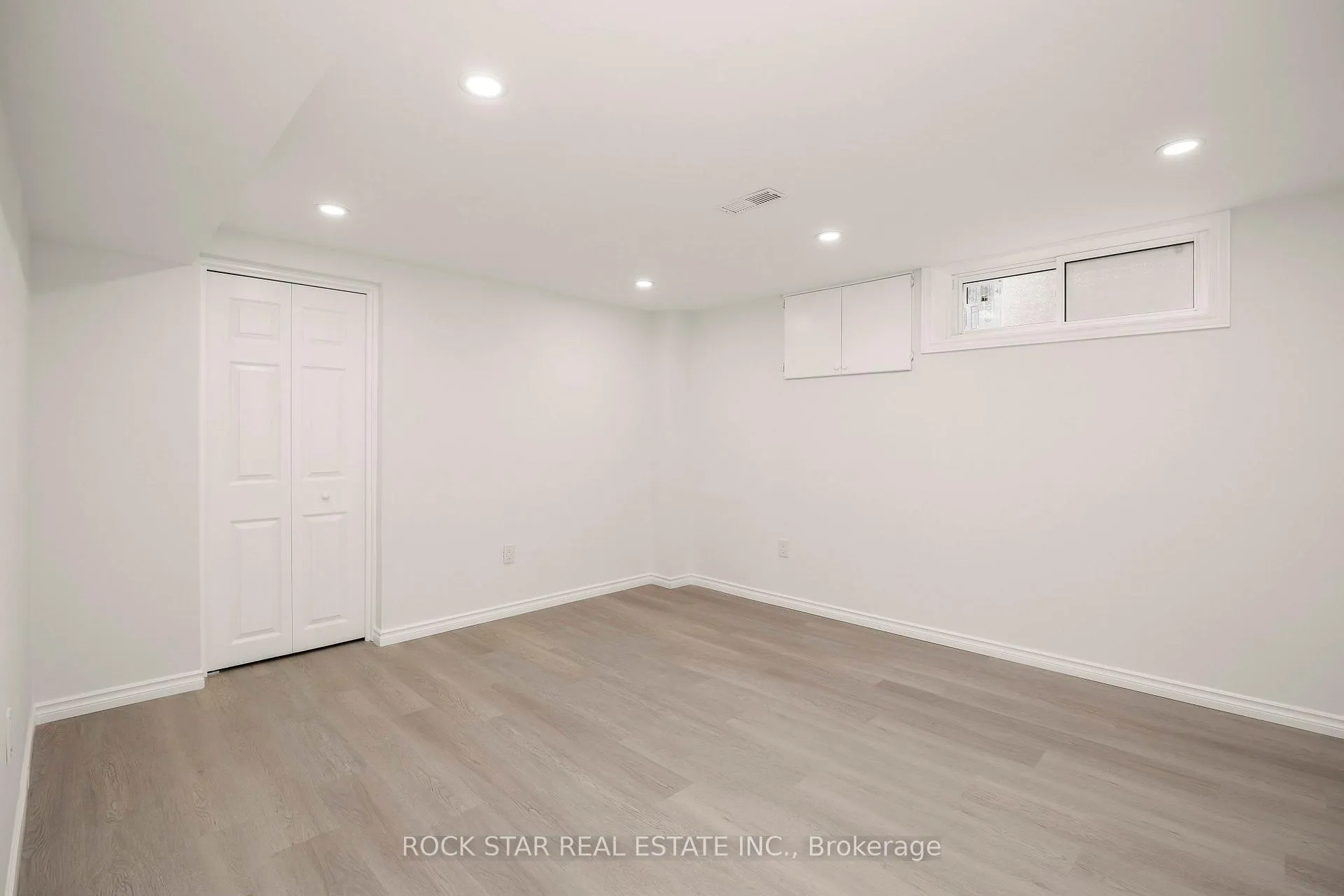Photo 15 of Unit LOWER, 60 Champlain Avenue, Hamilton, Greenford — HOMEH
