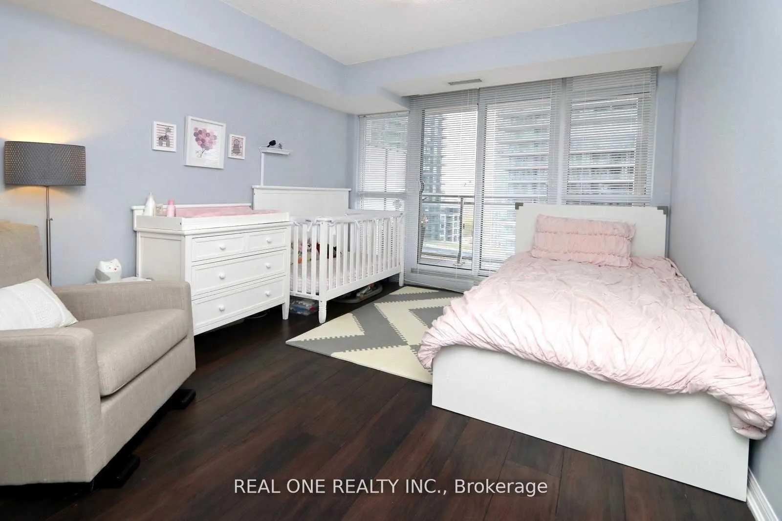 Photo 11 of Unit 1212, 35 Bastion Street, Toronto, Niagara — HOMEH