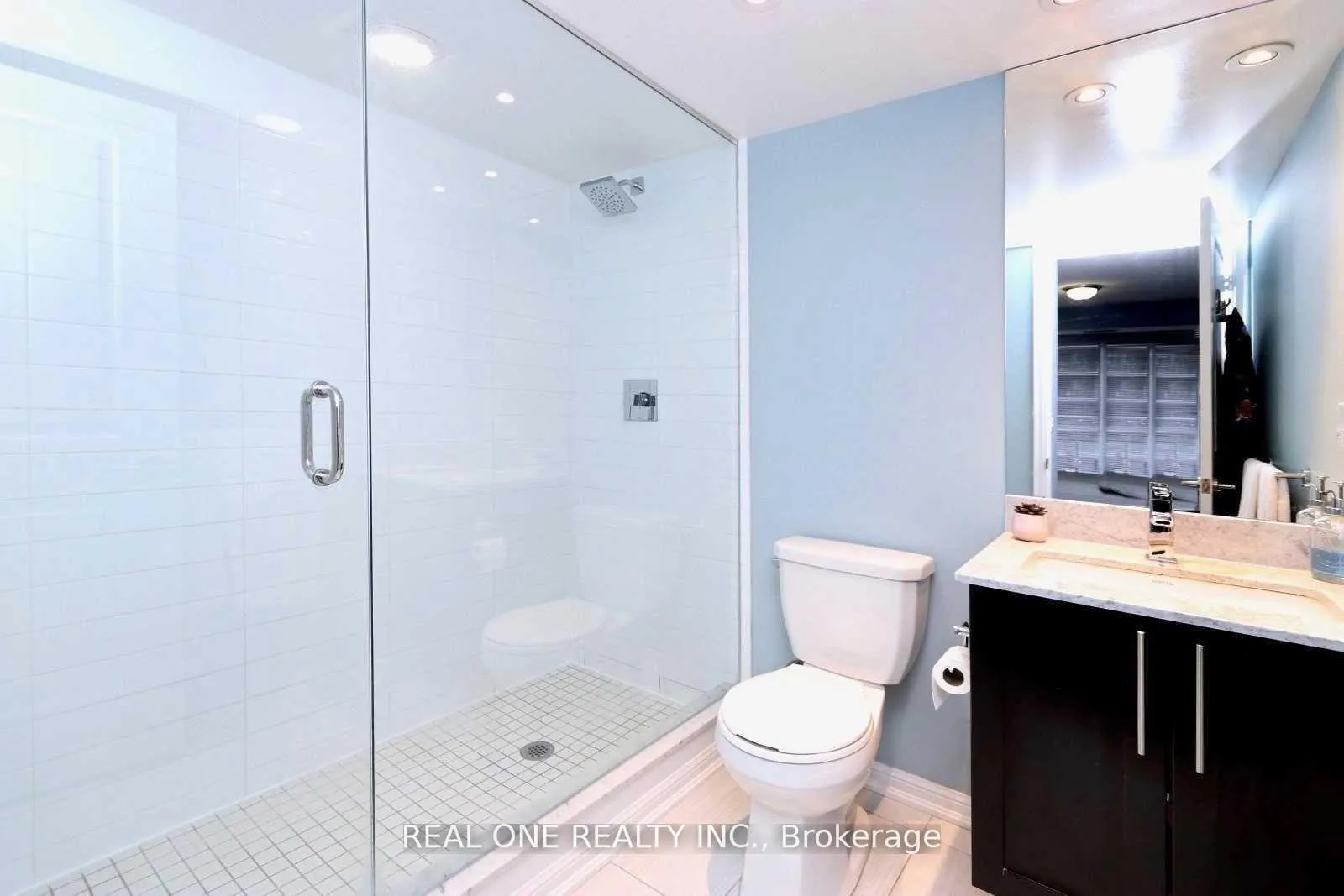 Photo 14 of Unit 1212, 35 Bastion Street, Toronto, Niagara — HOMEH
