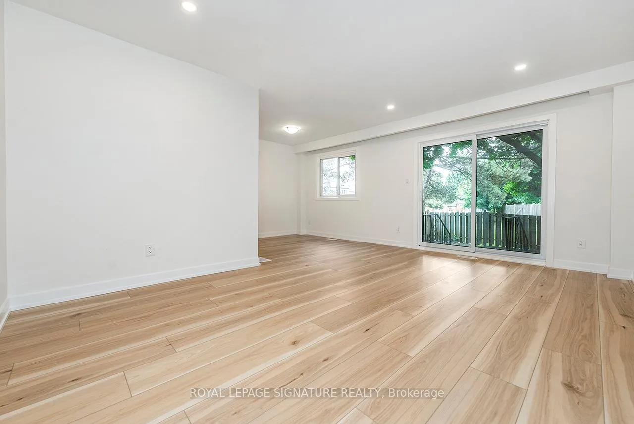 Photo 17 of Unit 1, 88 Tunbridge Crescent, Hamilton, Templemead — HOMEH