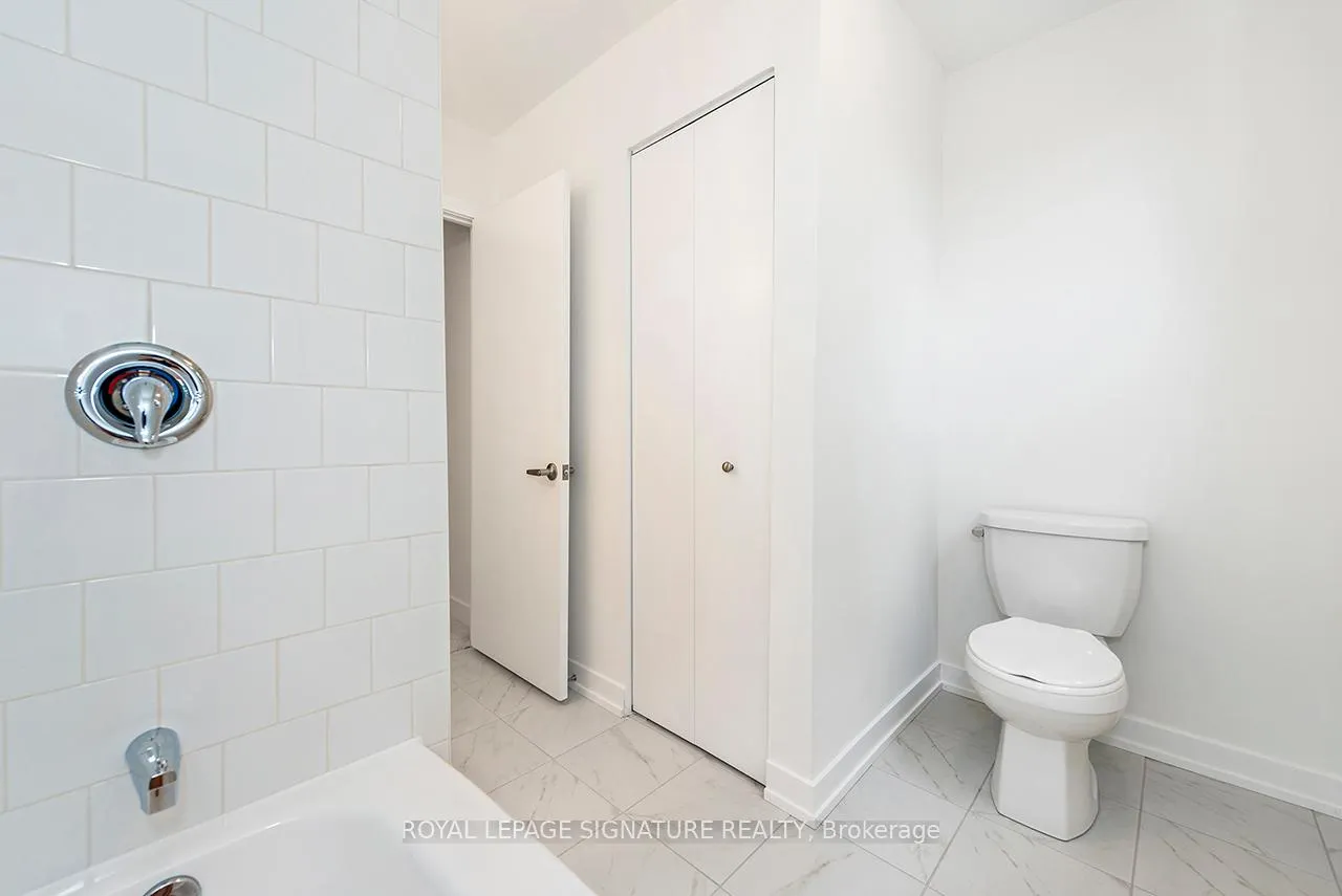 Photo 26 of Unit 1, 88 Tunbridge Crescent, Hamilton, Templemead — HOMEH