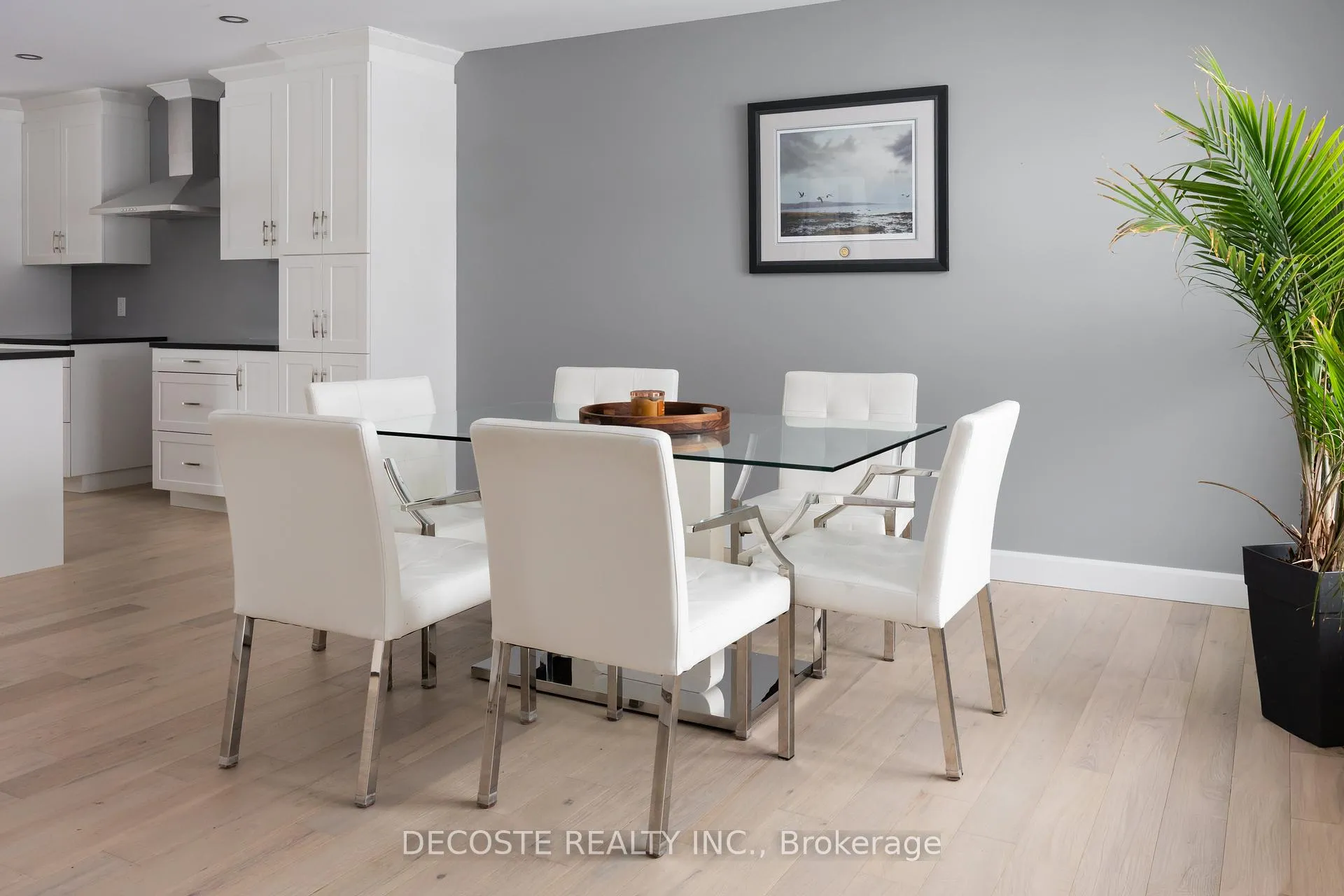 Photo 3 of 24 S Beech Street, South Glengarry, Lancaster — HOMEH