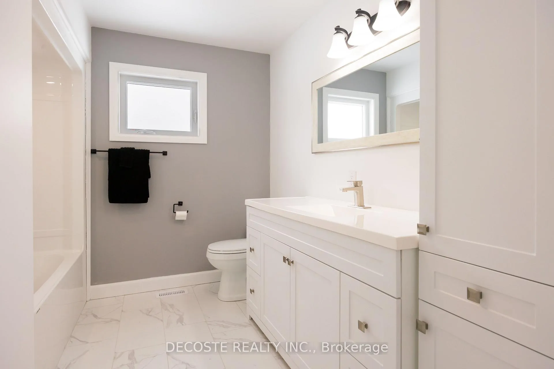 Photo 16 of 24 S Beech Street, South Glengarry, Lancaster — HOMEH